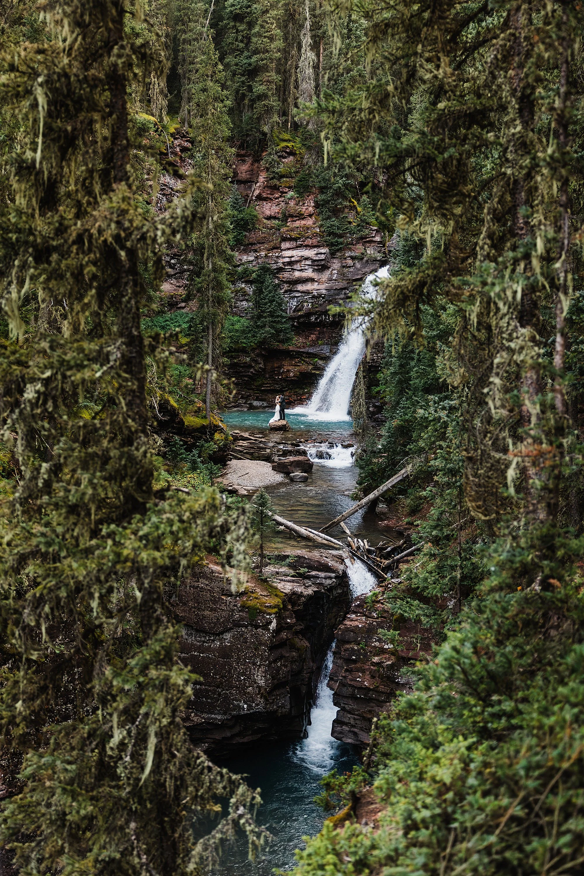 Ouray-Colorado-Elopement-Off-Road-and-Waterfalls_0058.jpg