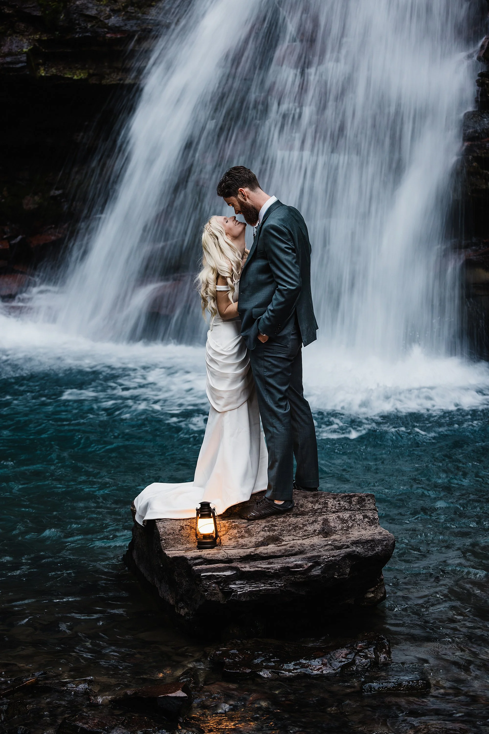 Ouray-Colorado-Elopement-Off-Road-and-Waterfalls_0069.jpg
