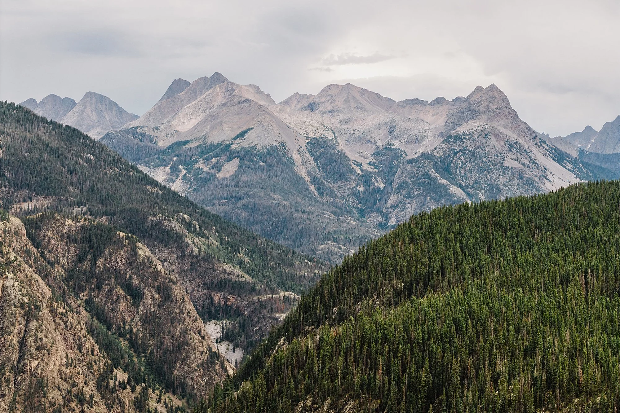 2-day-elopement-in-colorados-san-juan-mountains_0010.jpg