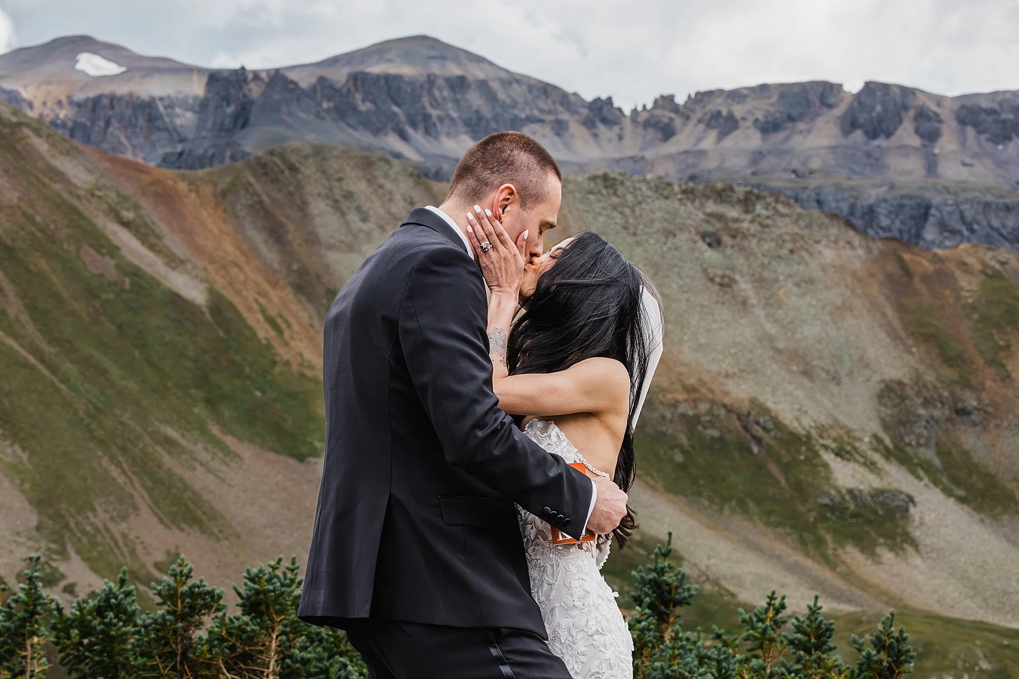 2-day-elopement-in-colorados-san-juan-mountains_0065.jpg