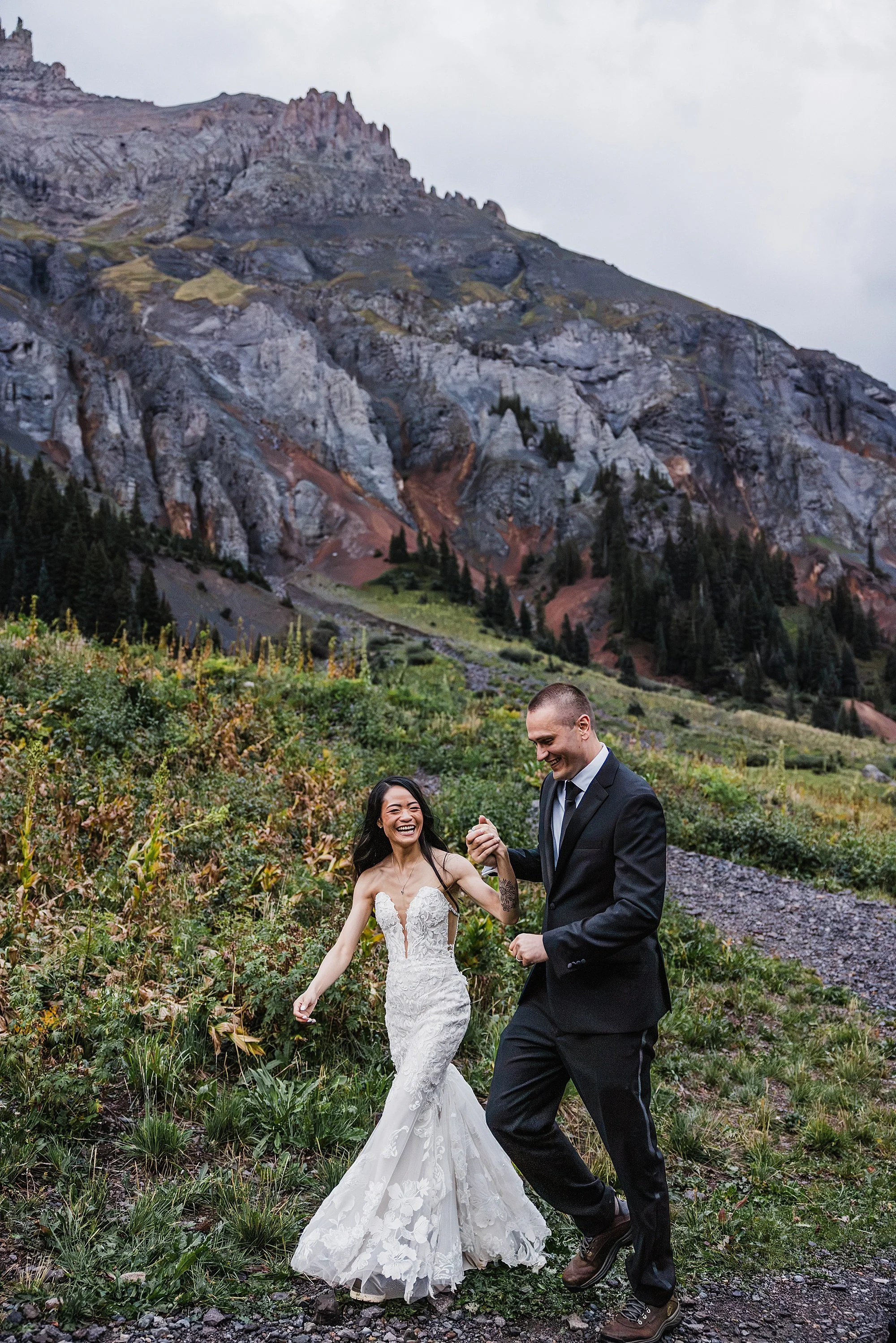 2-day-elopement-in-colorados-san-juan-mountains_0104.jpg