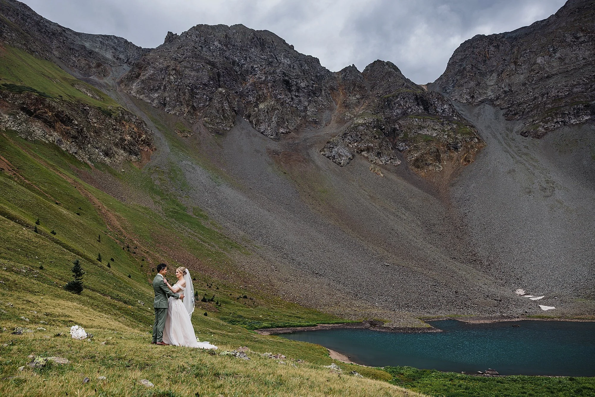 Adventure-Elopement-in-Ouray-Colorado-029.jpg