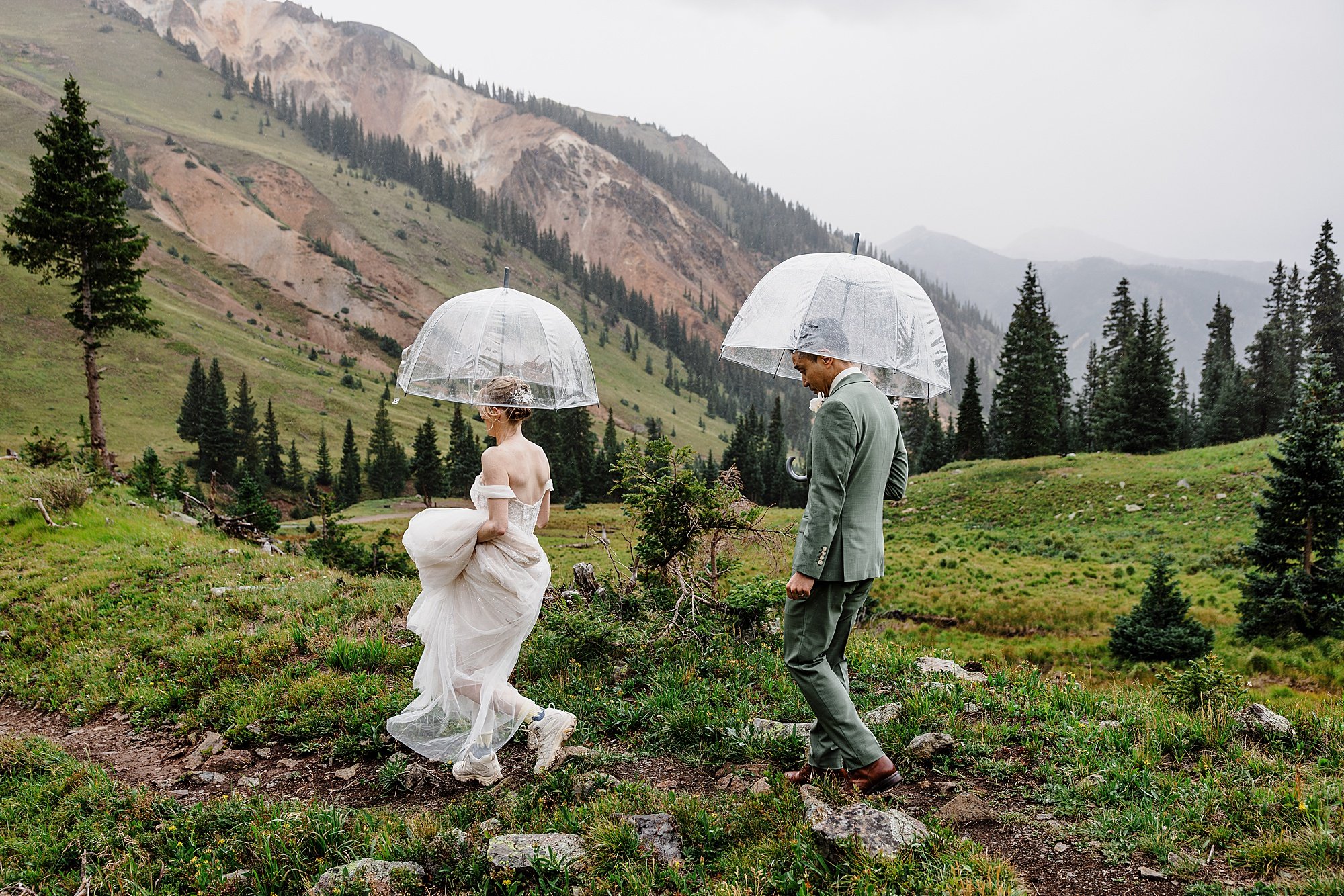 Adventure-Elopement-in-Ouray-Colorado-030.jpg