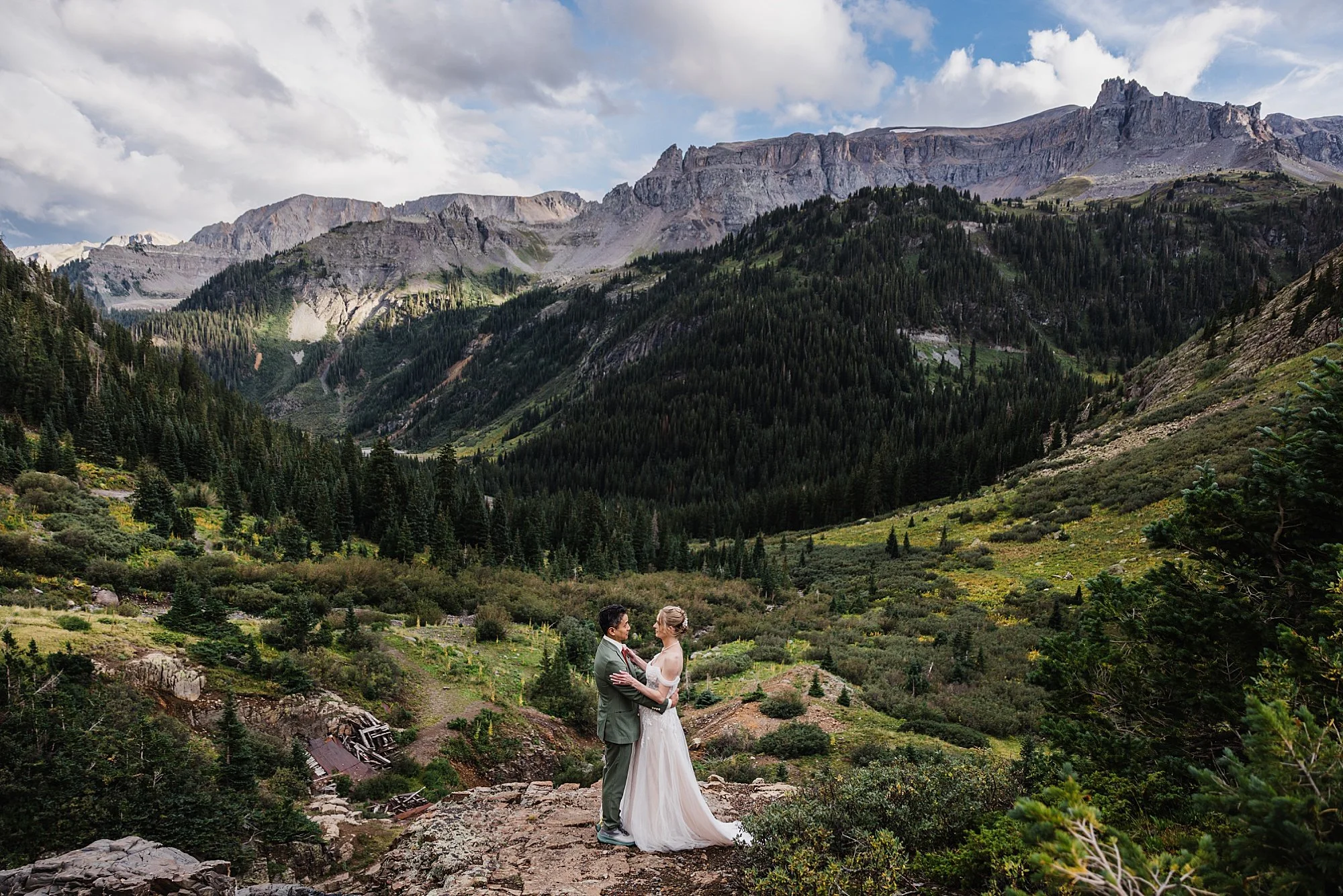 Adventure-Elopement-in-Ouray-Colorado-056.jpg