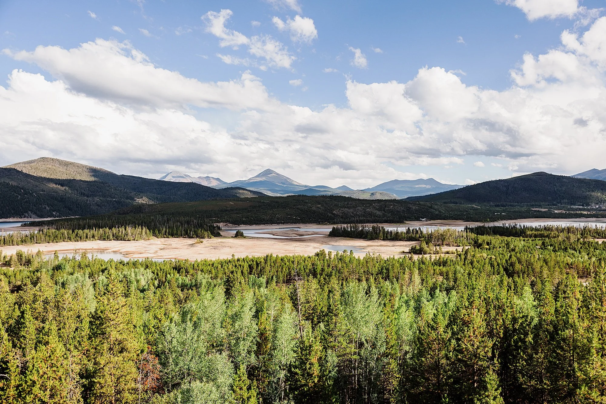 Wedding-at-the-new-Sapphire-Point-Overlook-in-Breckenridge-Colorado_0052.jpg