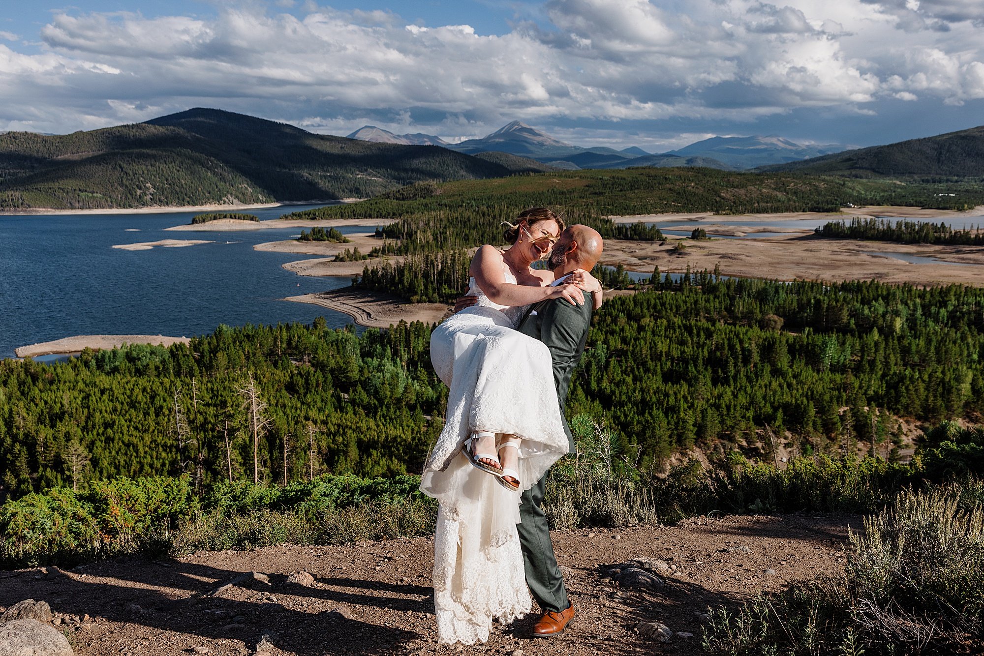 Wedding-at-the-new-Sapphire-Point-Overlook-in-Breckenridge-Colorado_0067.jpg