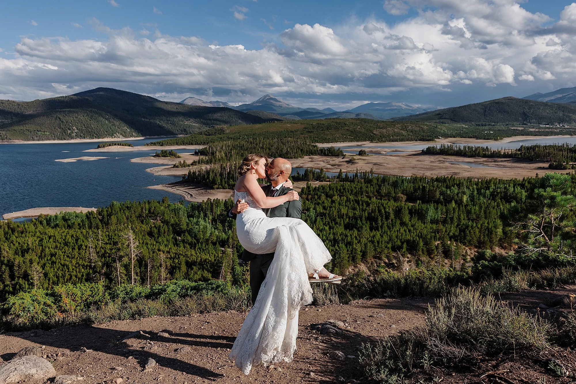 Wedding-at-the-new-Sapphire-Point-Overlook-in-Breckenridge-Colorado_0068.jpg
