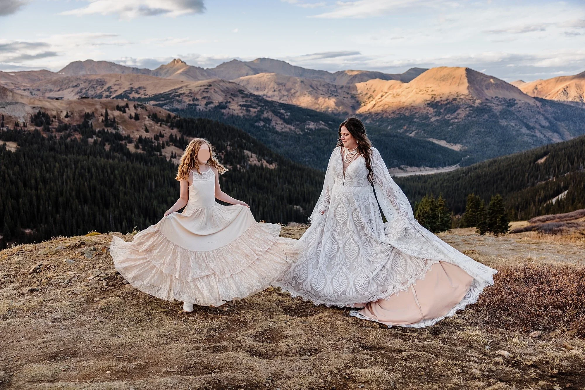 Elopement-with-Kids-in-Breckenridge-Colorado_0031.webp