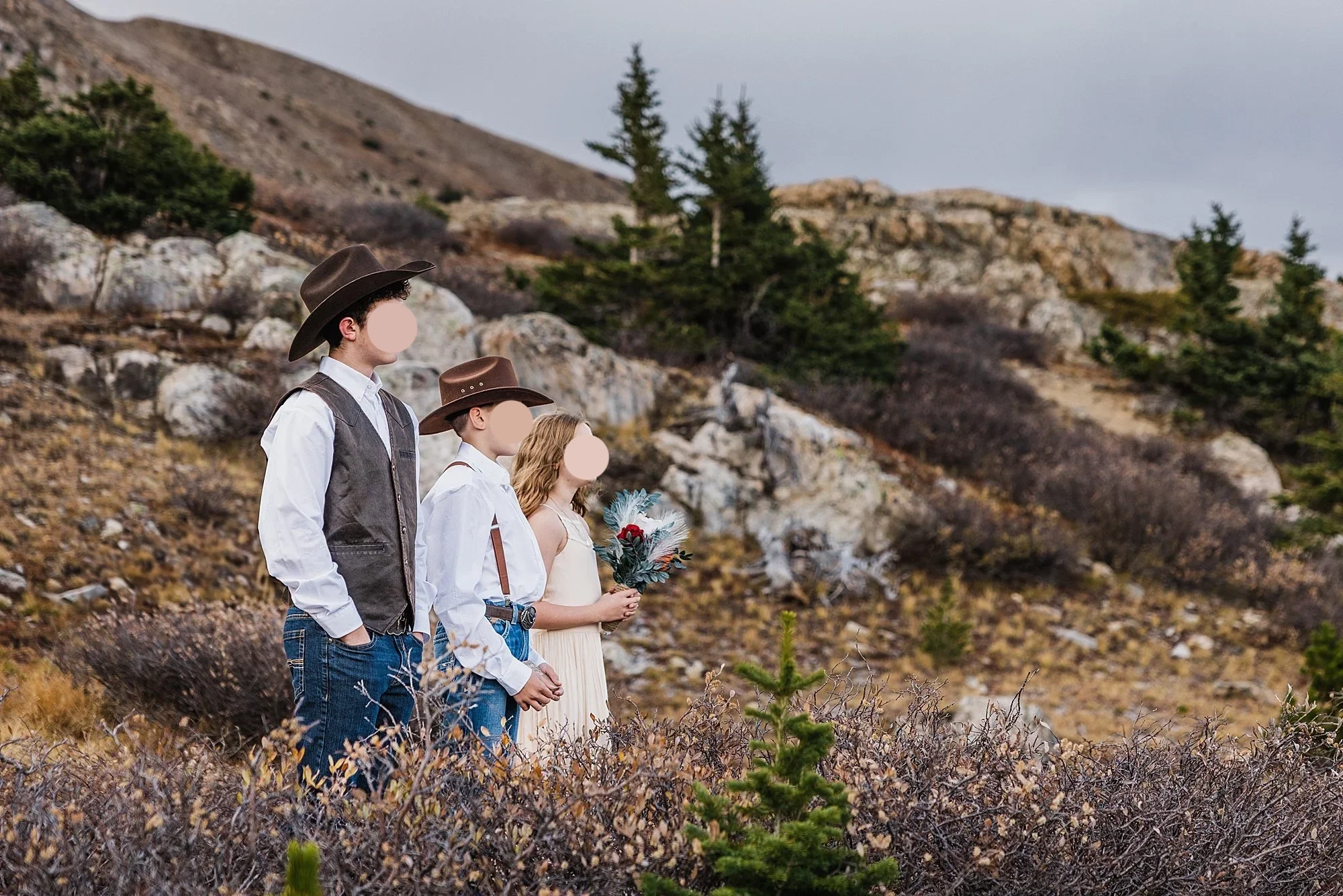 Elopement-with-Kids-in-Breckenridge-Colorado_0014.webp
