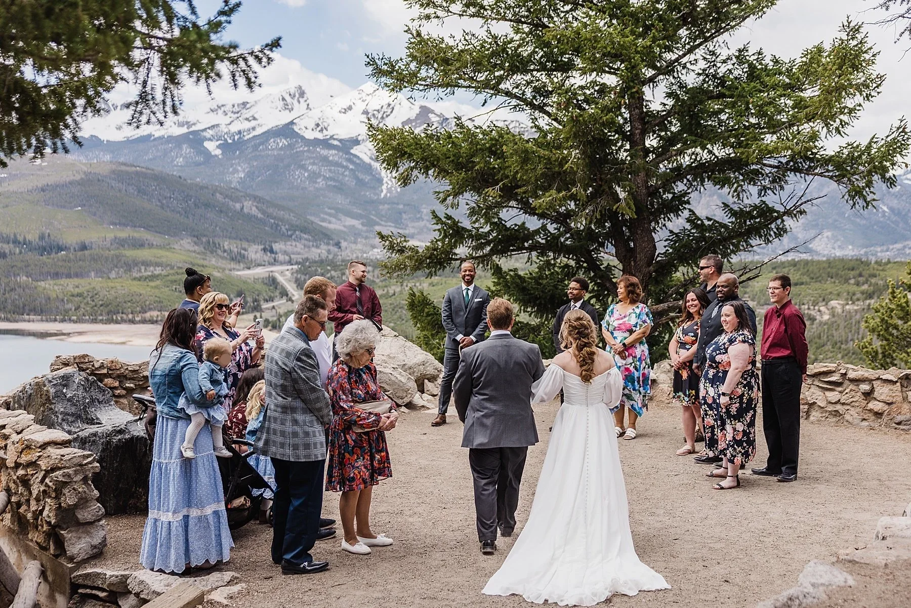Breckenridge-Elopement-Photographer-Sapphire-Point-Overlook012.webp