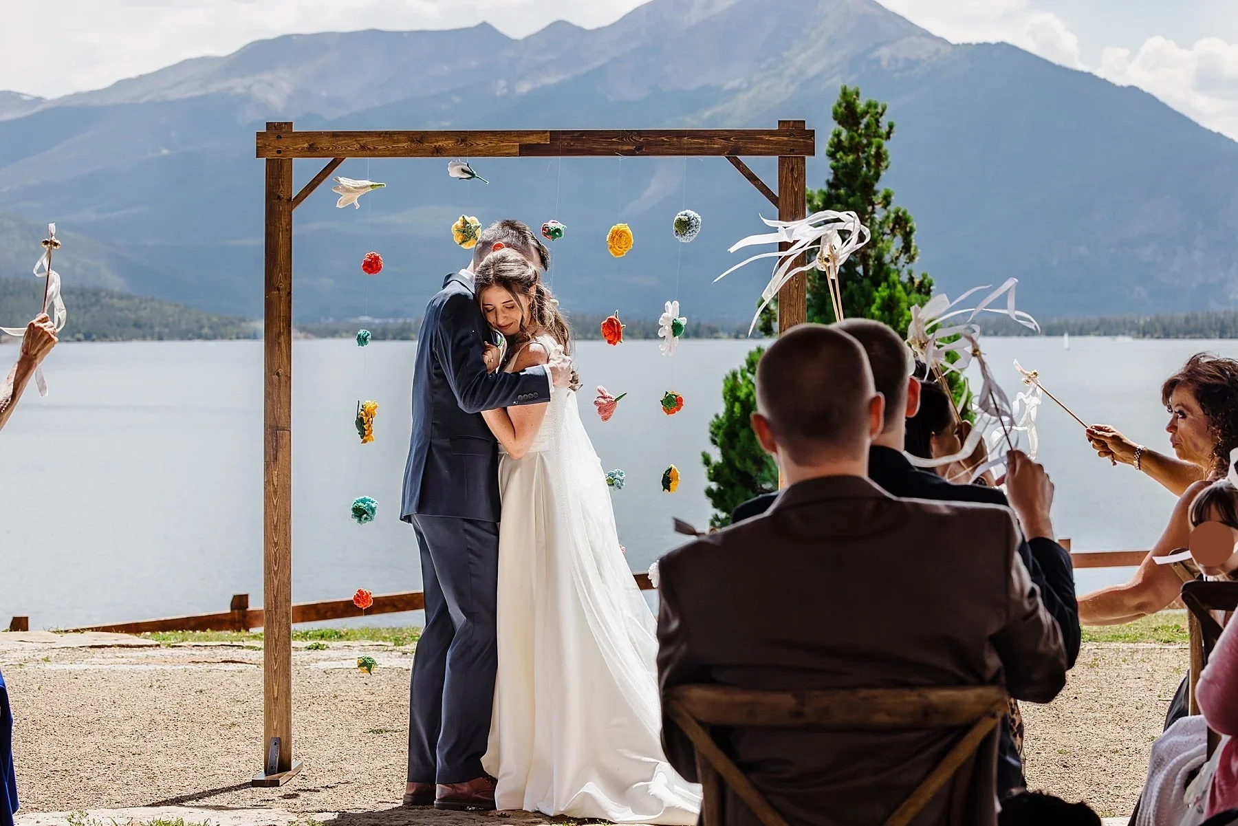 Dillon-Marina-Pavilion-Elopement-Breckenridge-Colorado_0024.webp