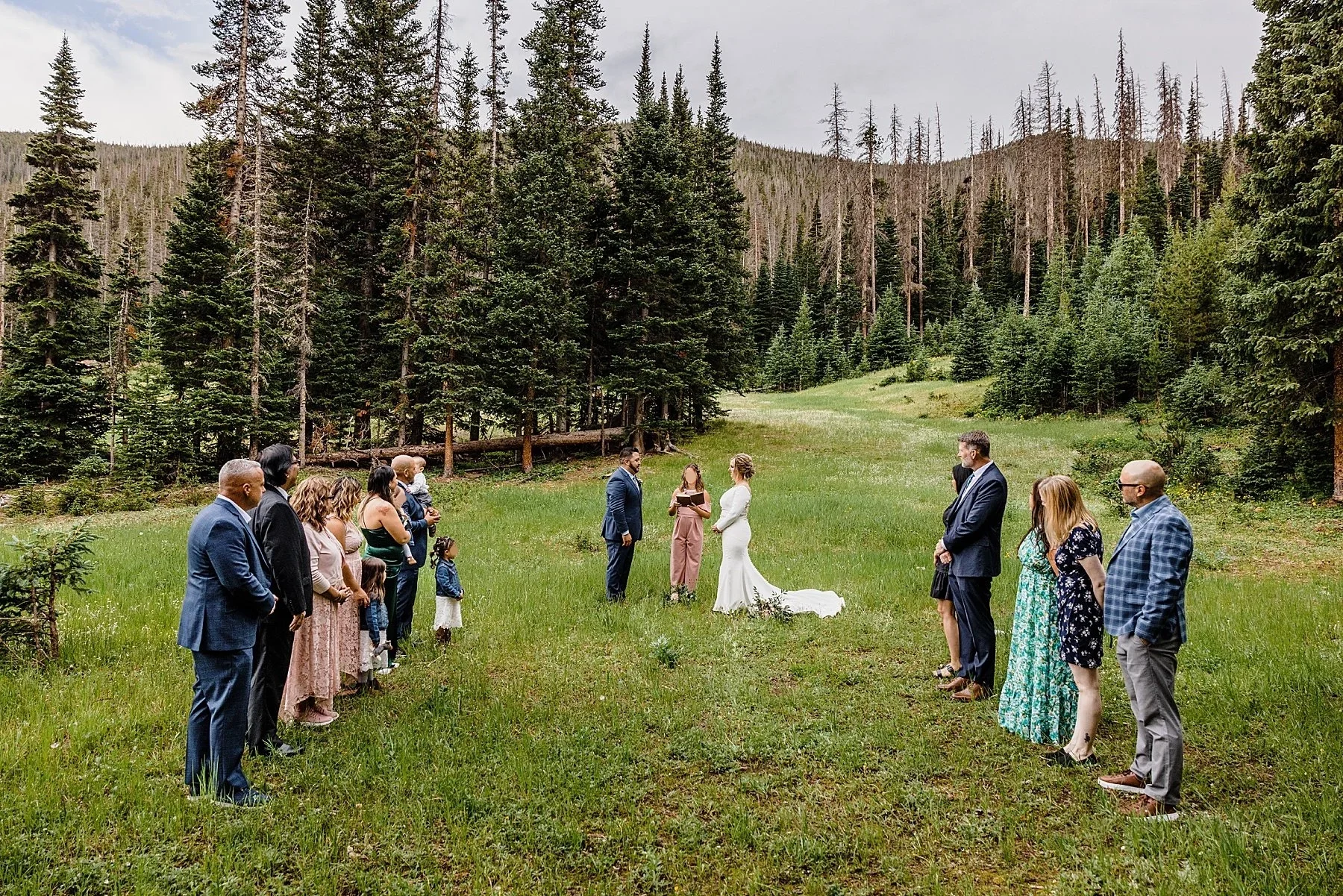 Hidden-Valley-Elopement-in-Rocky-Mountain-National-Park-Colorado_0035.webp