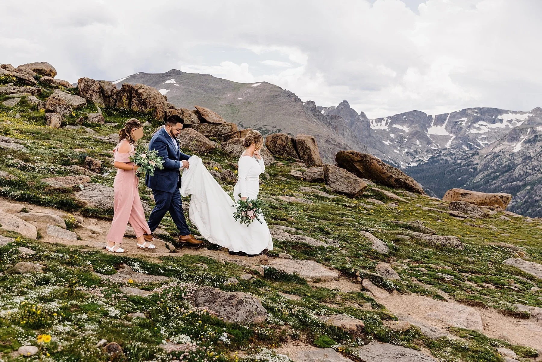 Hidden-Valley-Elopement-in-Rocky-Mountain-National-Park-Colorado_0012.webp