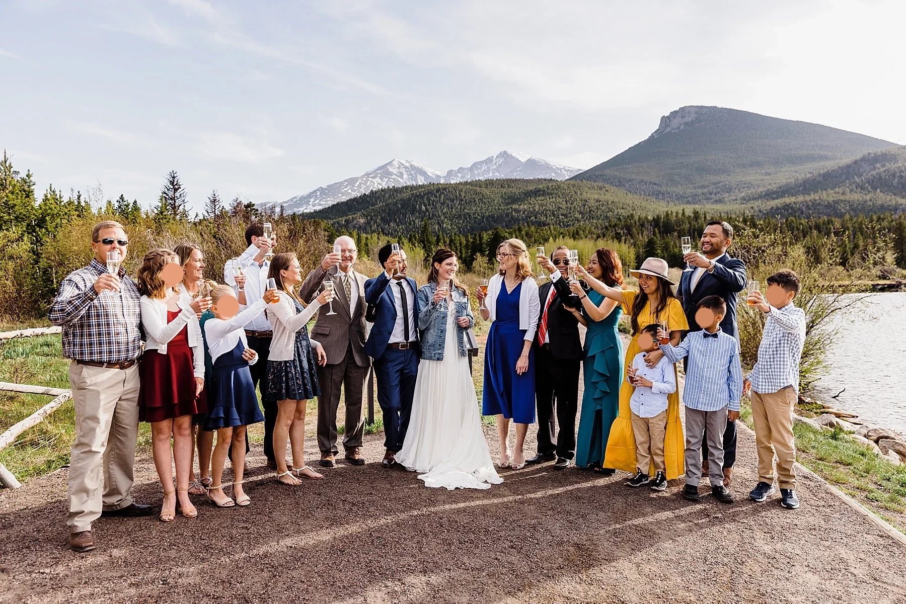 Rocky-Mountain-National-Park-Elopement-in-Colorado_0039.webp