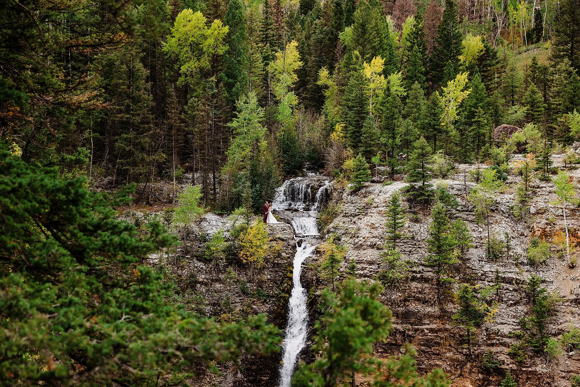 Sunset-Waterfall-Elopement-in-Telluride_0021.jpg