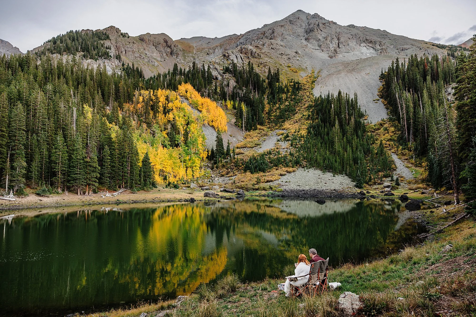 Sunset-Waterfall-Elopement-in-Telluride_0025.jpg