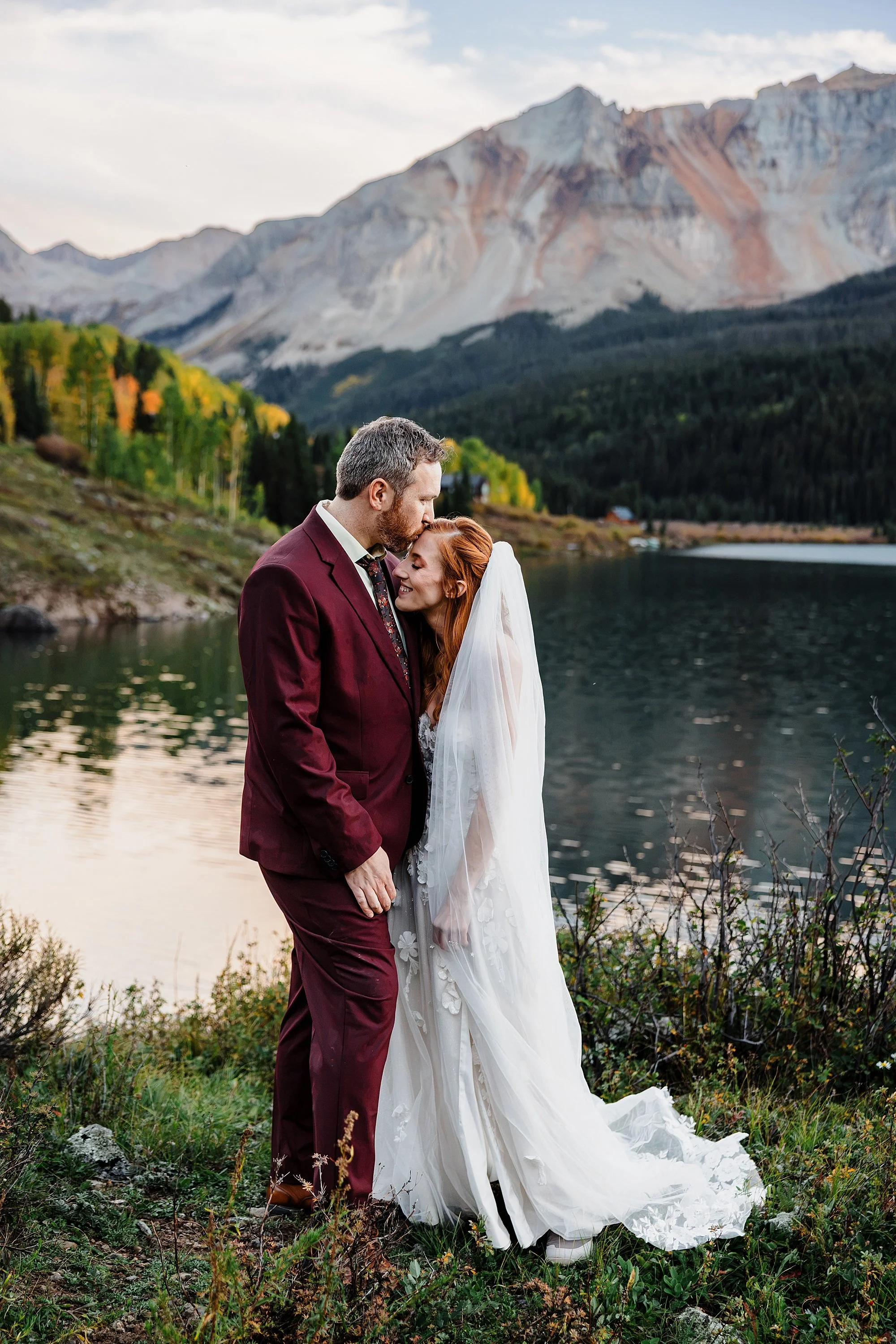Sunset-Waterfall-Elopement-in-Telluride_0057.jpg
