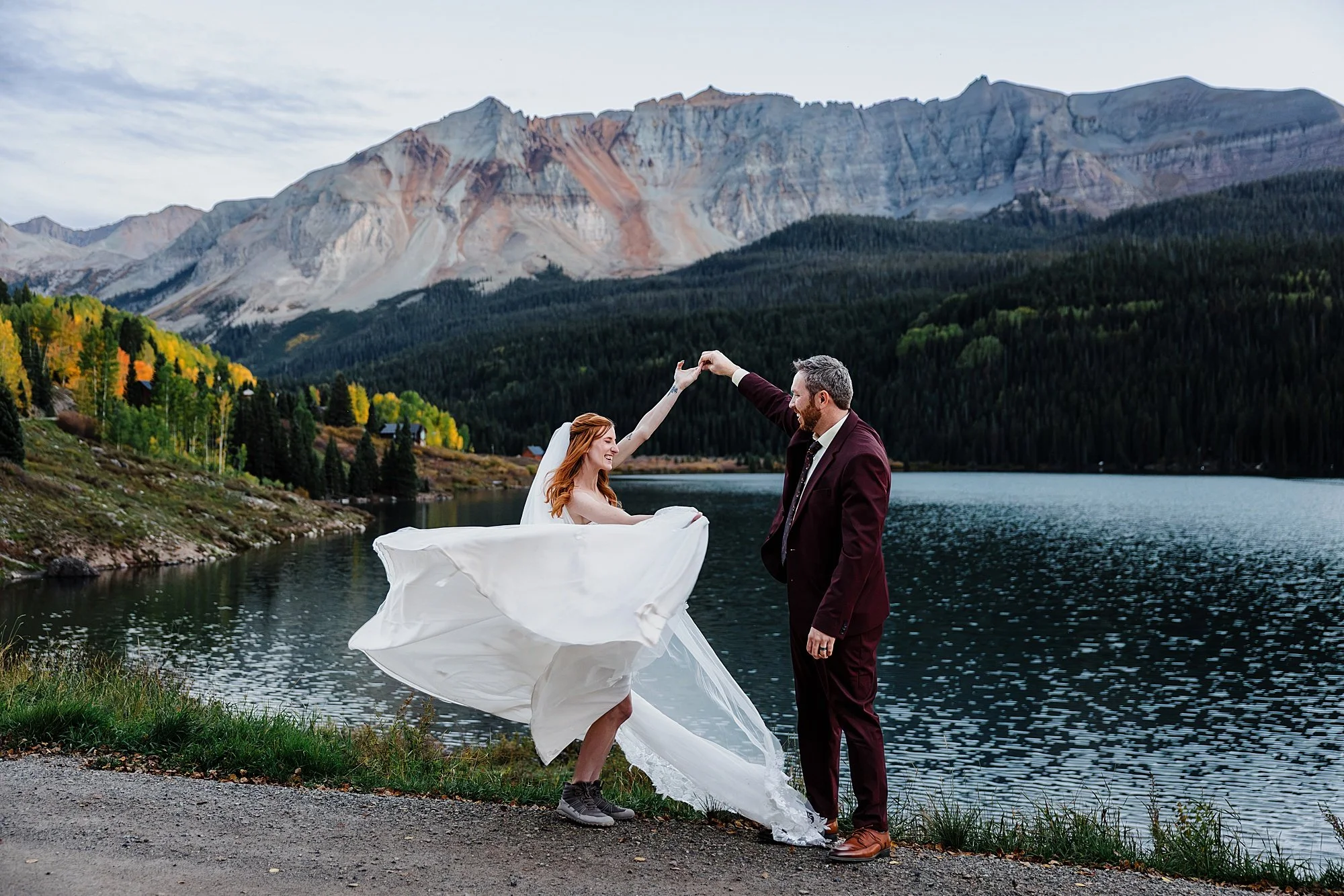 Sunset-Waterfall-Elopement-in-Telluride_0063.jpg