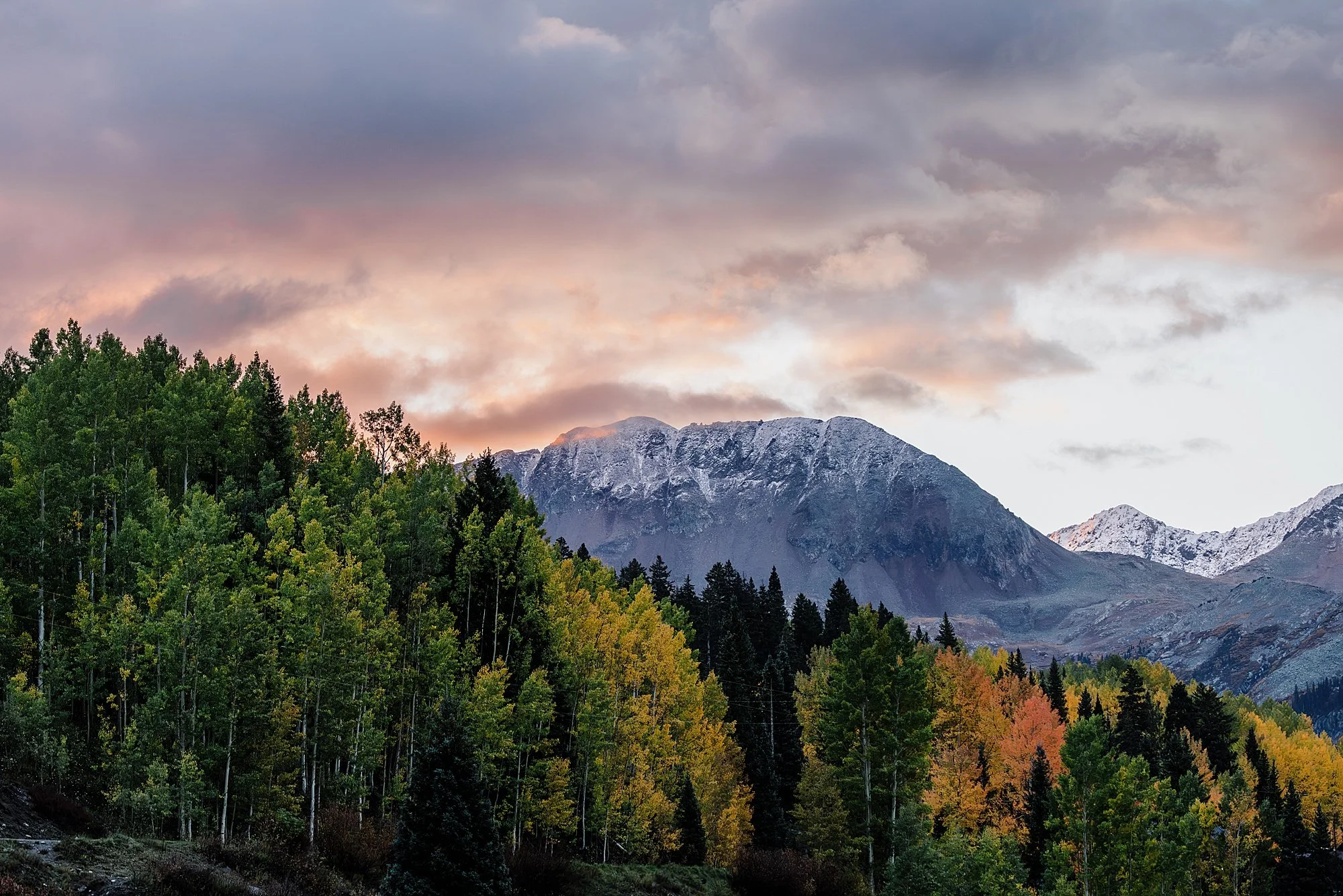 Fall-Elopement-in-Telluride-Colorado-Sunrise-to-Sunset_0002.jpg
