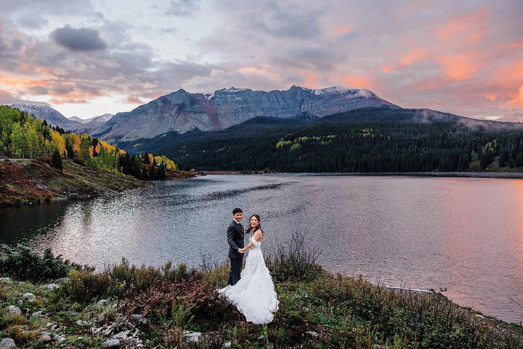 Fall-Elopement-in-Telluride-Colorado-Sunrise-to-Sunset_0008.jpg