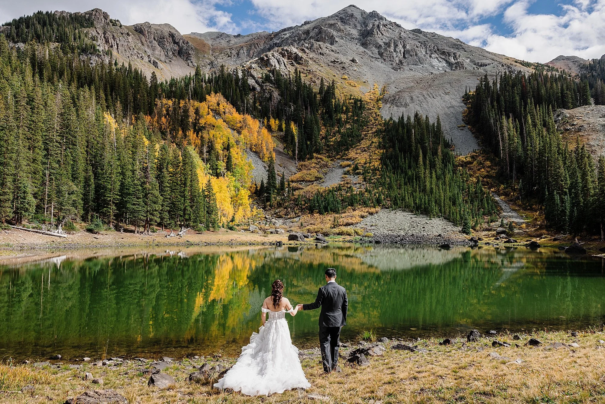 Fall-Elopement-in-Telluride-Colorado-Sunrise-to-Sunset_0054.jpg