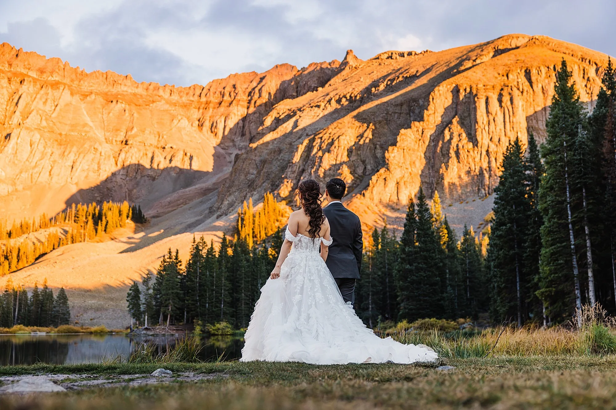 Fall-Elopement-in-Telluride-Colorado-Sunrise-to-Sunset_0083.jpg