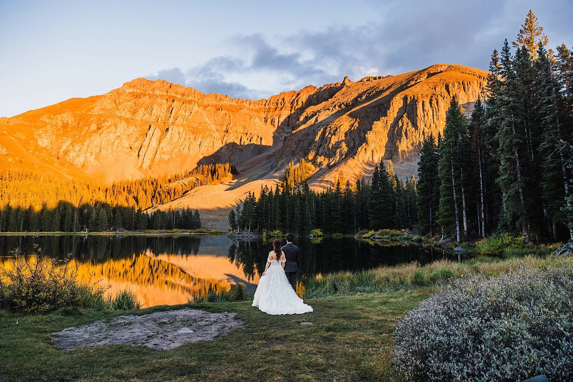 Fall-Elopement-in-Telluride-Colorado-Sunrise-to-Sunset_0085.jpg