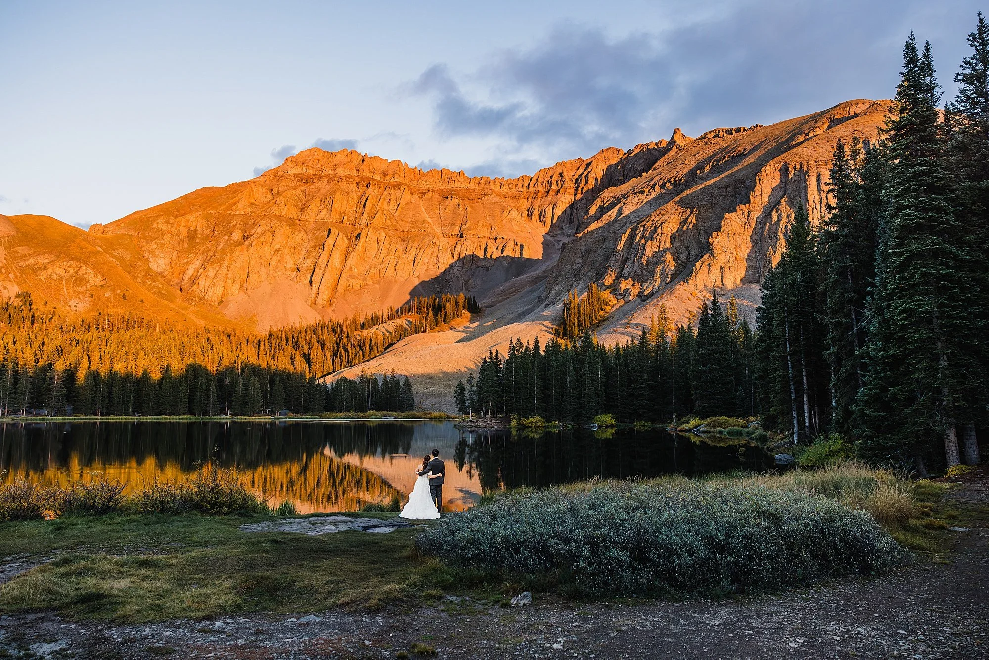 Fall-Elopement-in-Telluride-Colorado-Sunrise-to-Sunset_0086.jpg