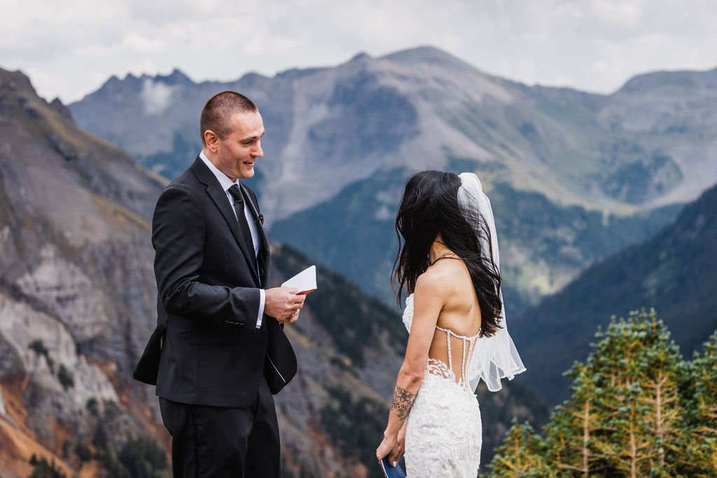 2-Day-Elopement-in-Ouray-Colorado_Vow-of-the-Wild-104.jpg