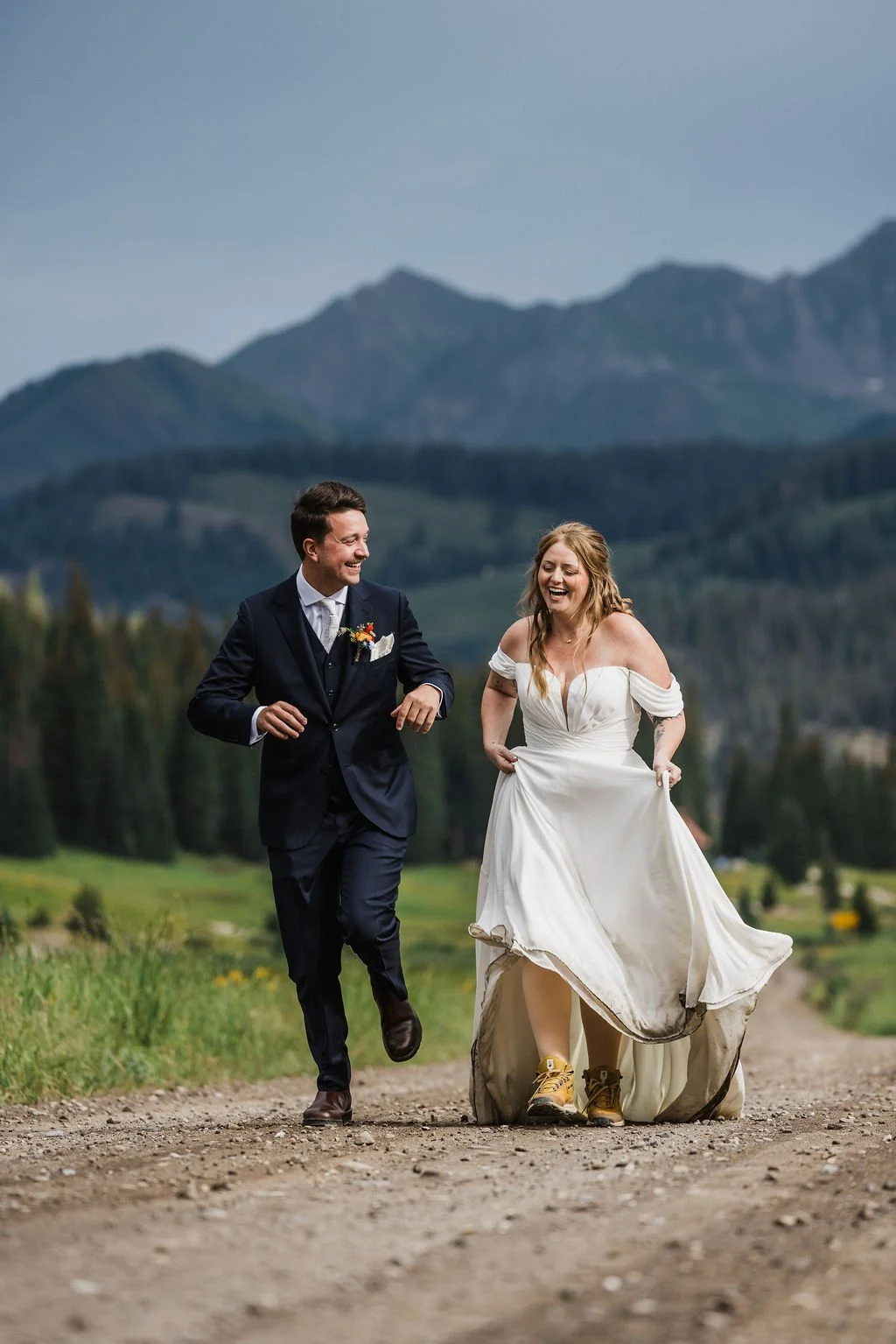 Crested-Butte-Colorado-Wildflower-Elopement_0070.jpg