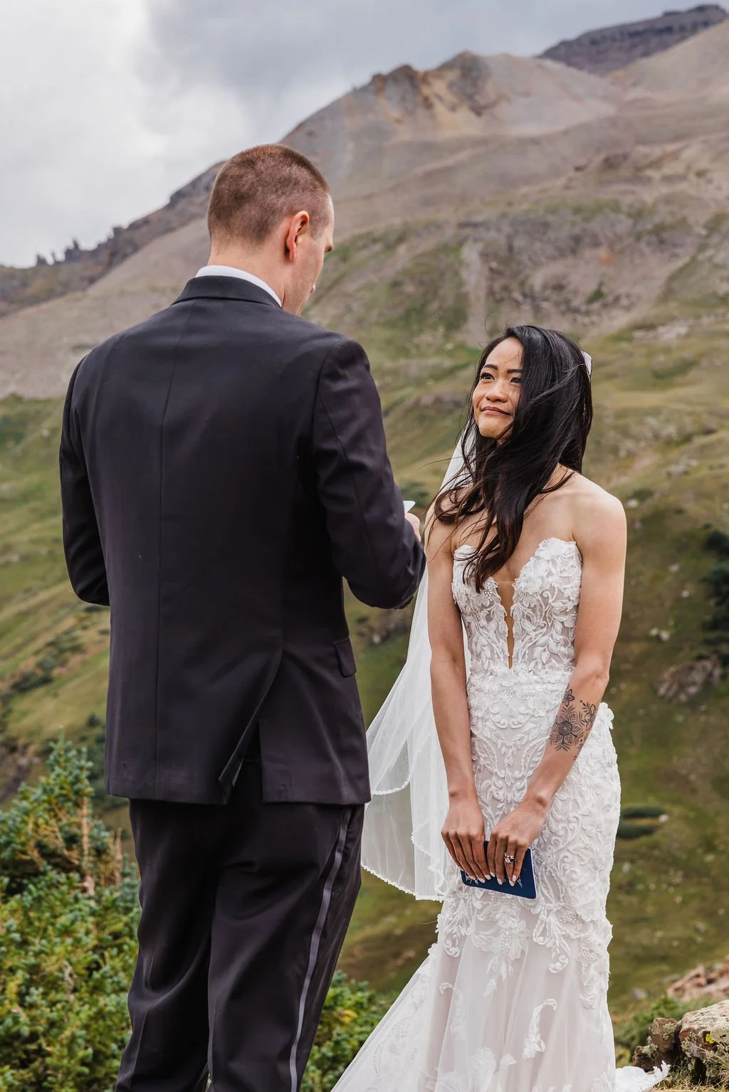 2-Day-Elopement-in-Ouray-Colorado_Vow-of-the-Wild-109.jpg