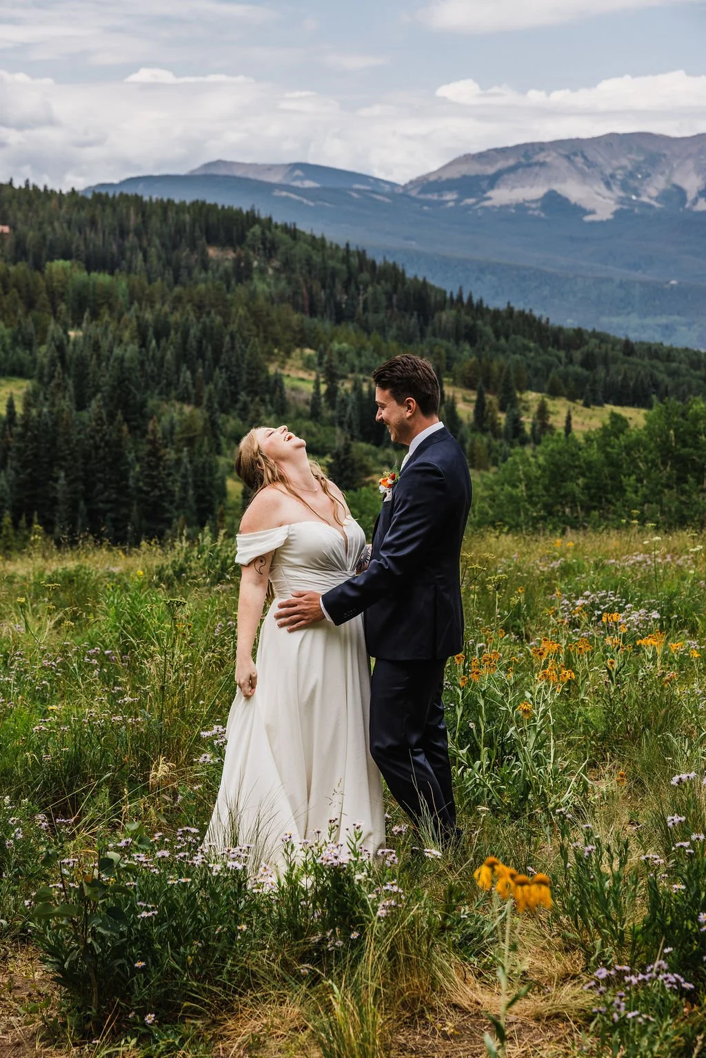 Crested-Butte-Colorado-Wildflower-Elopement_0088.jpg