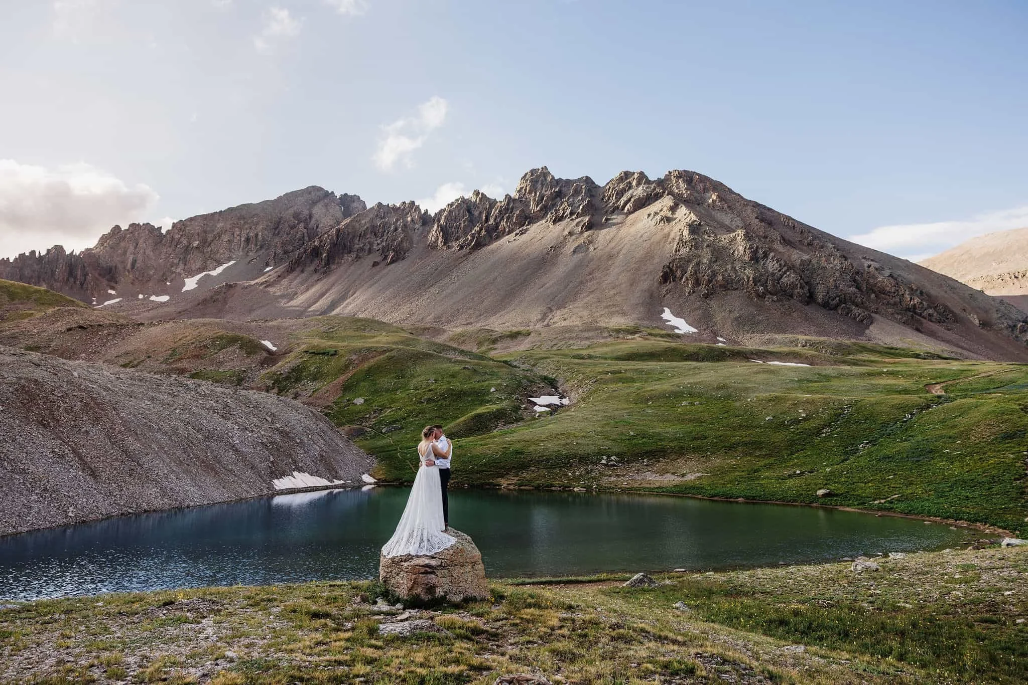 Vow-of-the-Wild_Wildflower-Ouray-Colorado-Elopement_0072.jpg