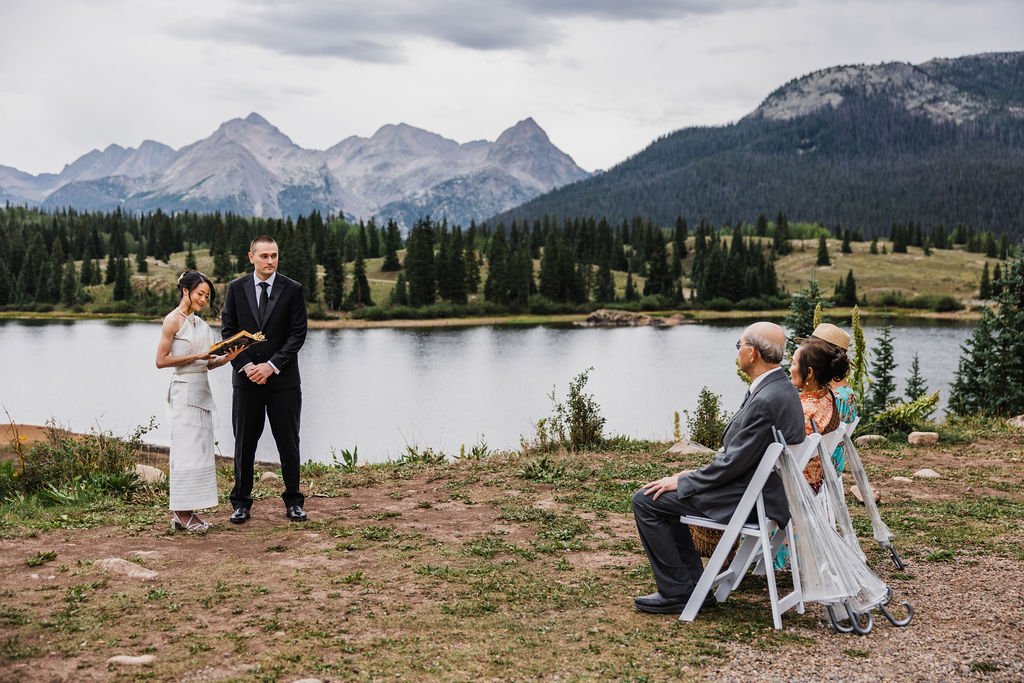 2-Day-Elopement-in-Ouray-Colorado_Vow-of-the-Wild-031.jpg