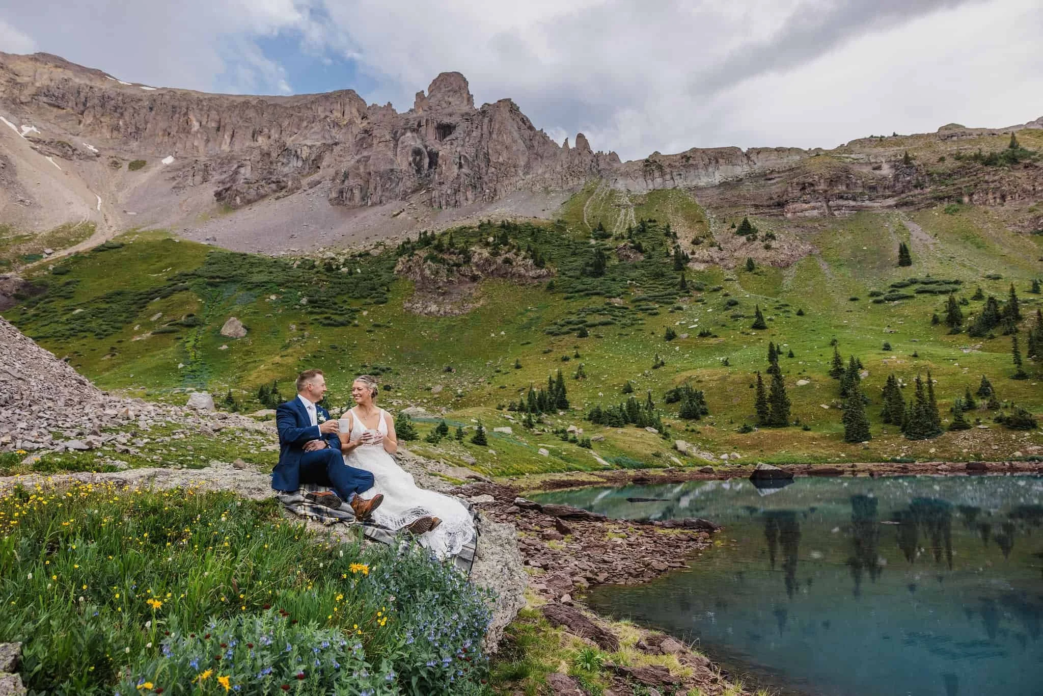 Vow-of-the-Wild_Wildflower-Ouray-Colorado-Elopement_0016.jpg