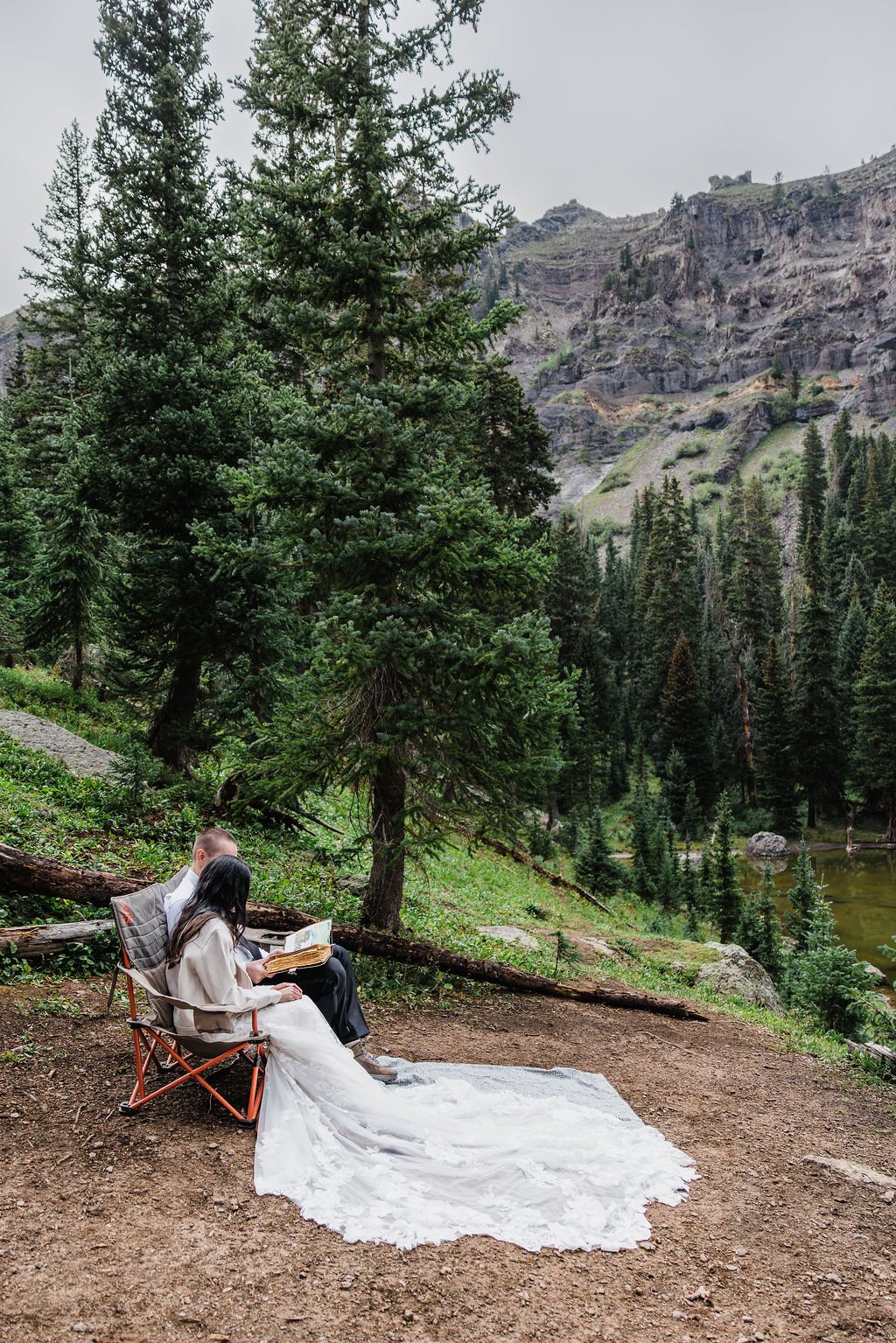 2-Day-Elopement-in-Ouray-Colorado_Vow-of-the-Wild-156.jpg