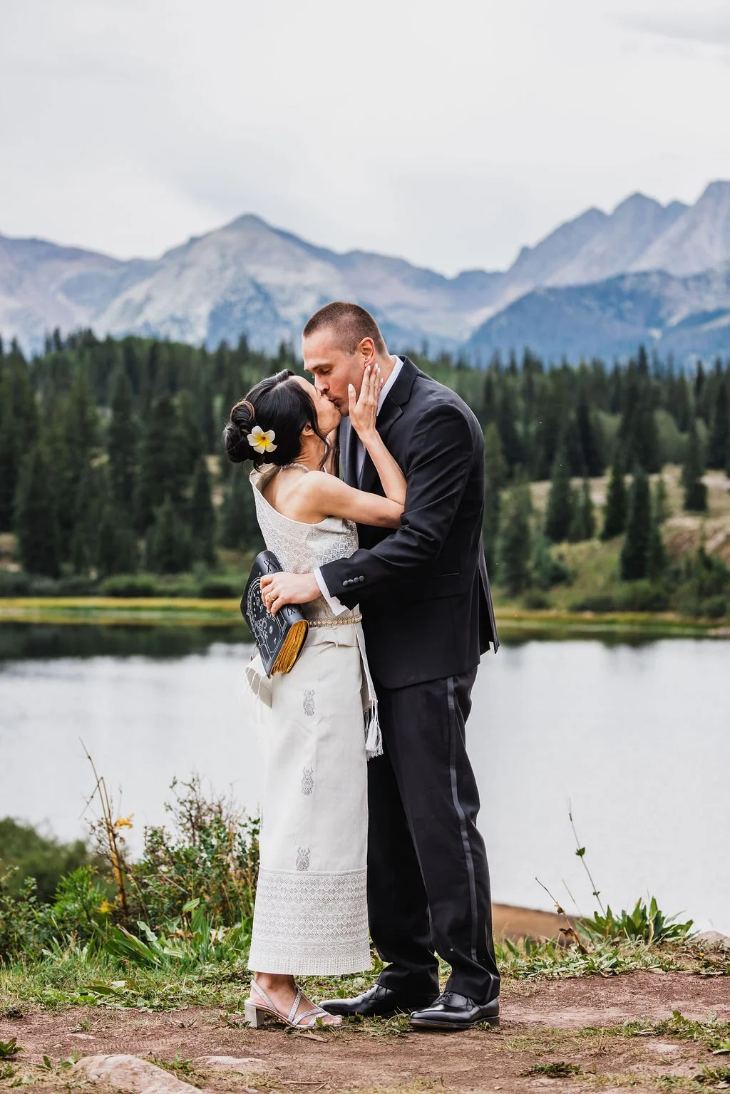 2-Day-Elopement-in-Ouray-Colorado_Vow-of-the-Wild-056.jpg