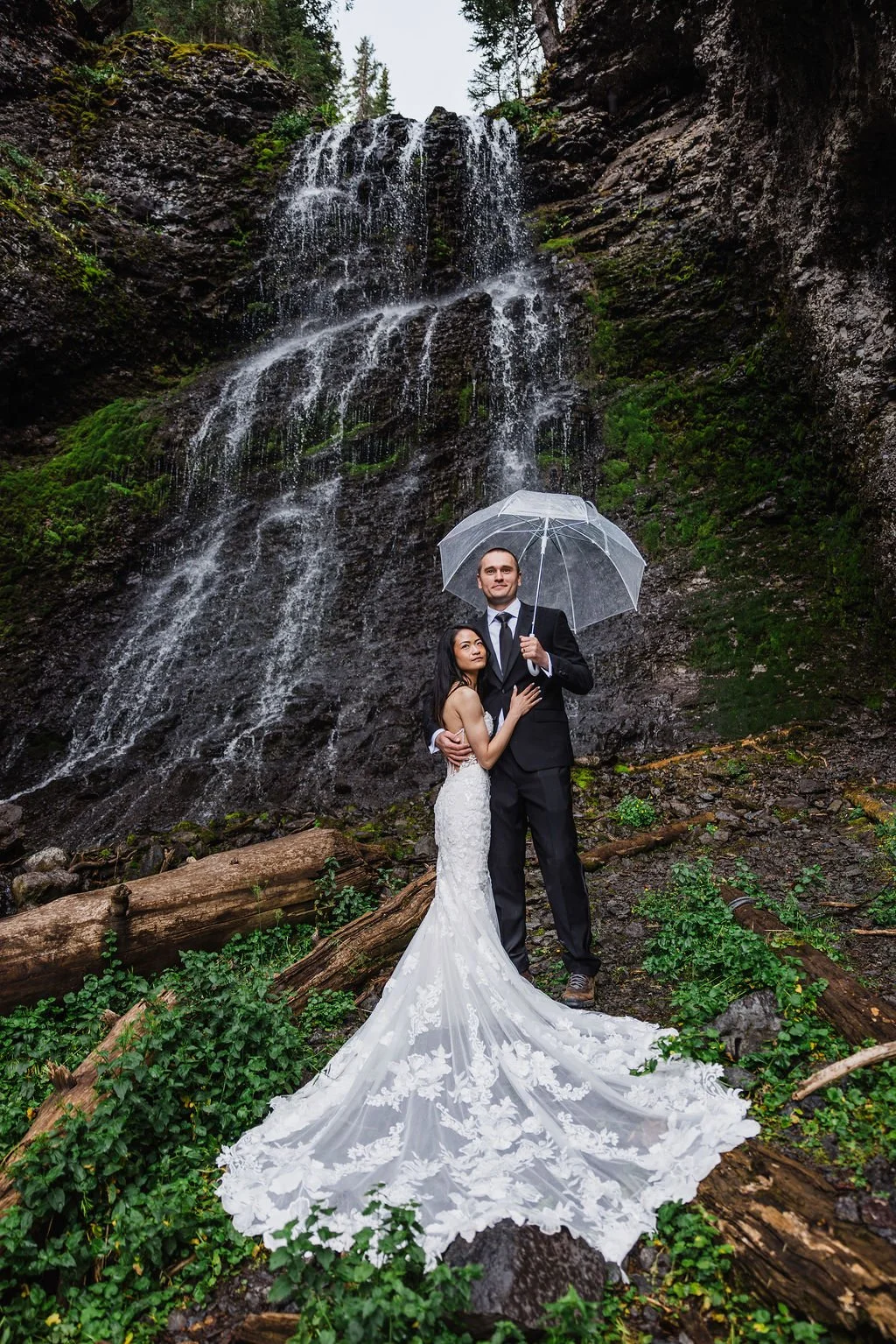 2-Day-Elopement-in-Ouray-Colorado_Vow-of-the-Wild-145.jpg