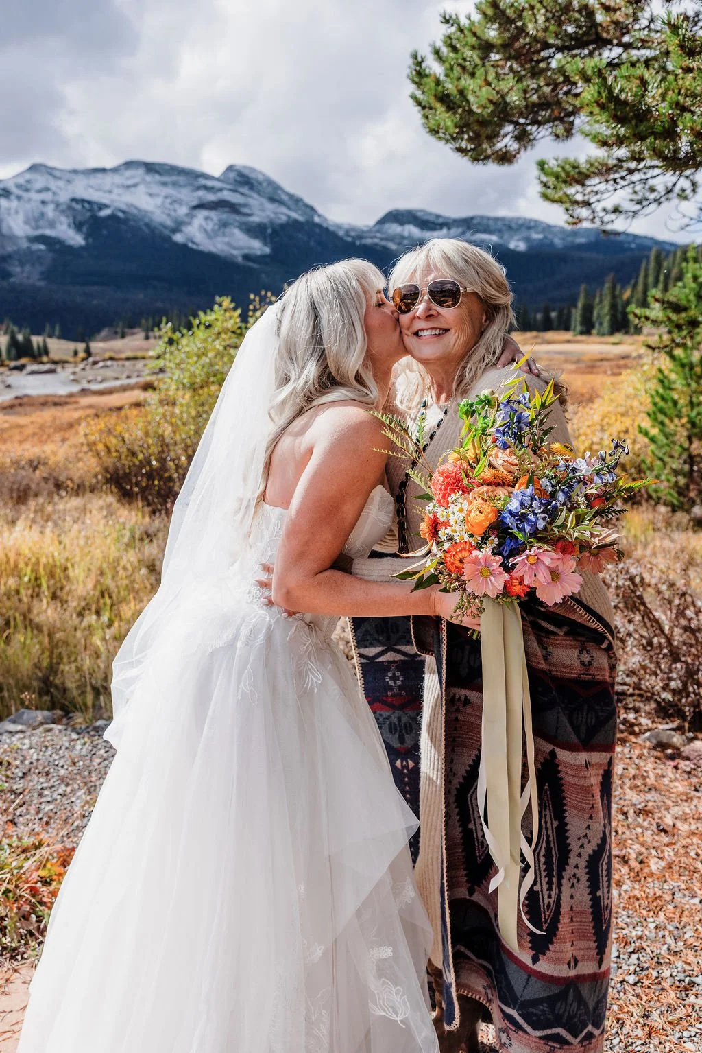 Ouray Coloradoo Elopement in the Fall_0007.jpg