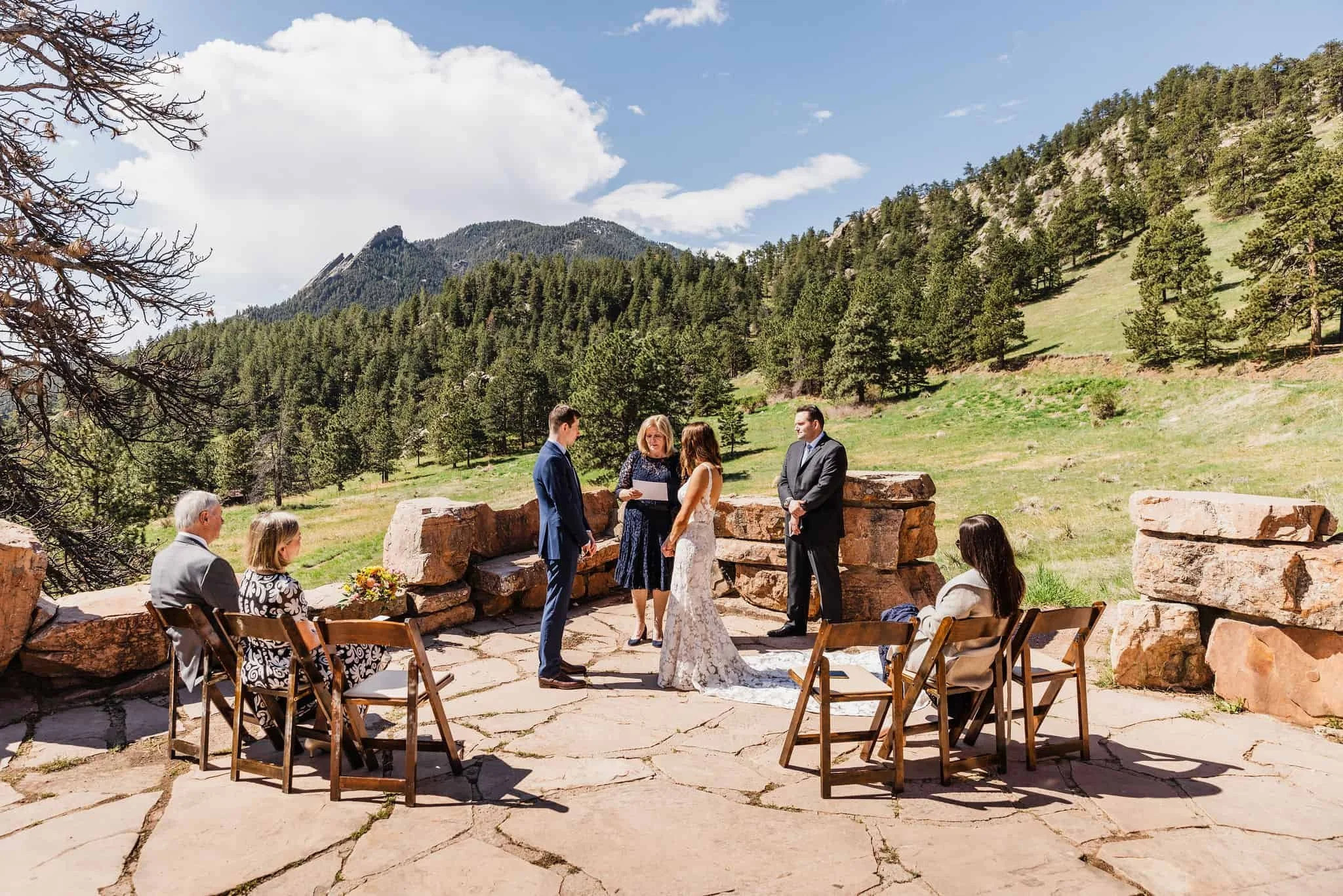 Summer elopement at Halfway House in Boulder