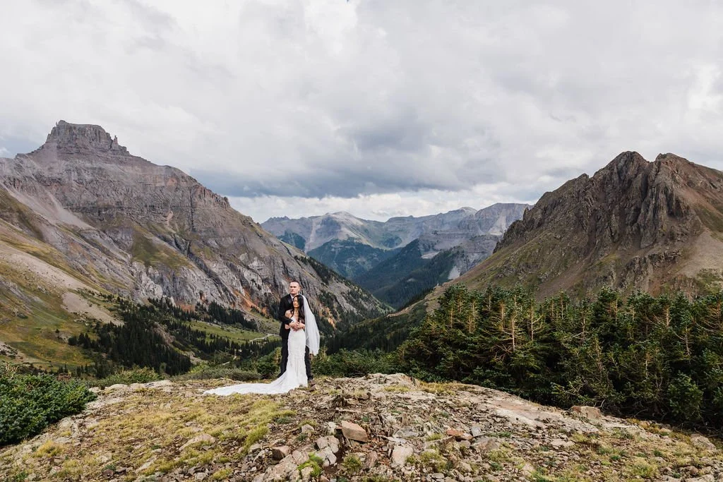 2-Day-Elopement-in-Ouray-Colorado_Vow-of-the-Wild-123.jpg