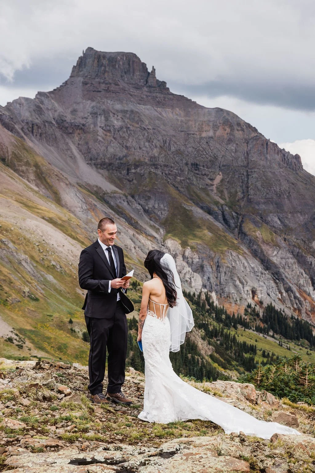 2-Day-Elopement-in-Ouray-Colorado_Vow-of-the-Wild-106.jpg