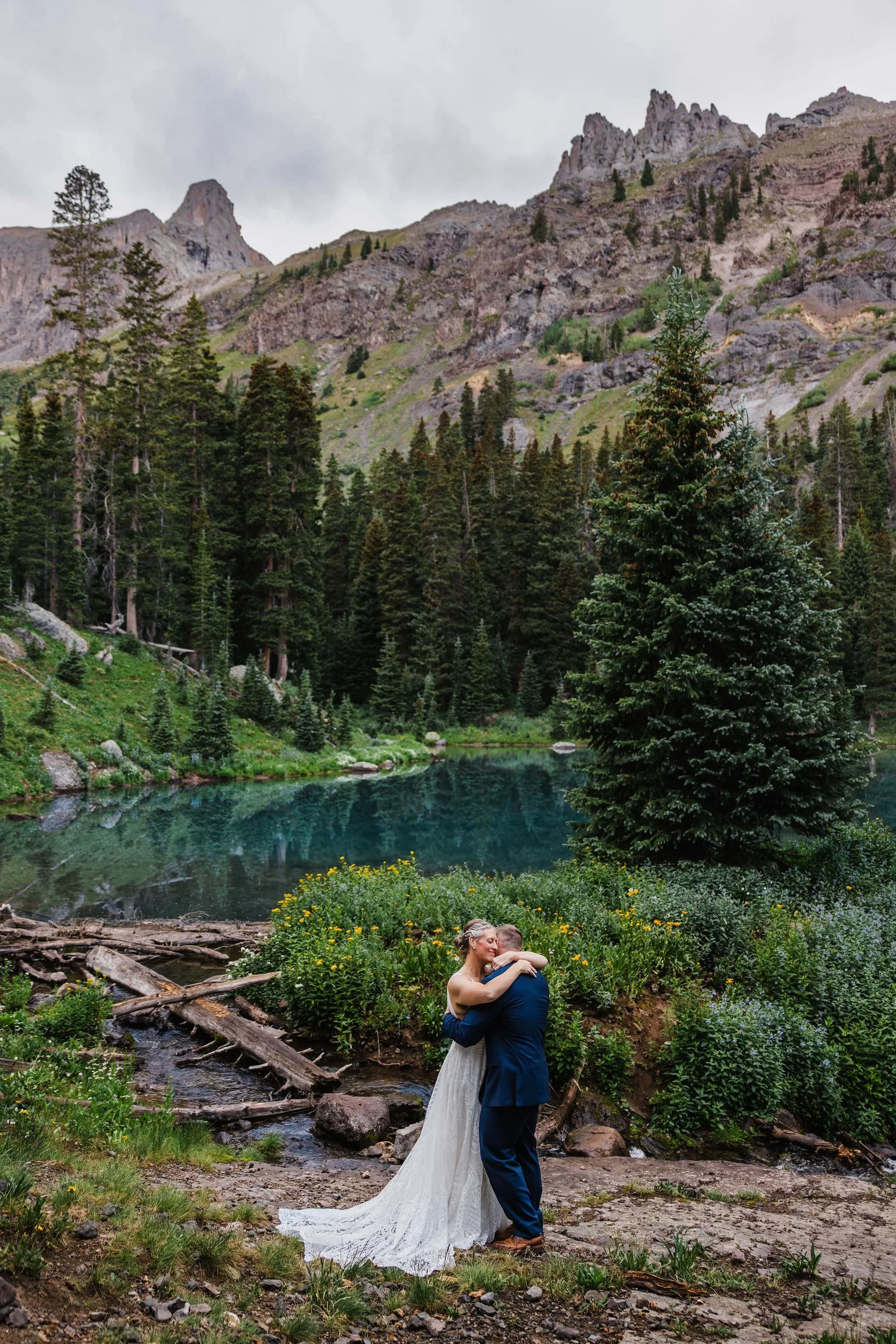 Blue alpine lake elopement in Colorado