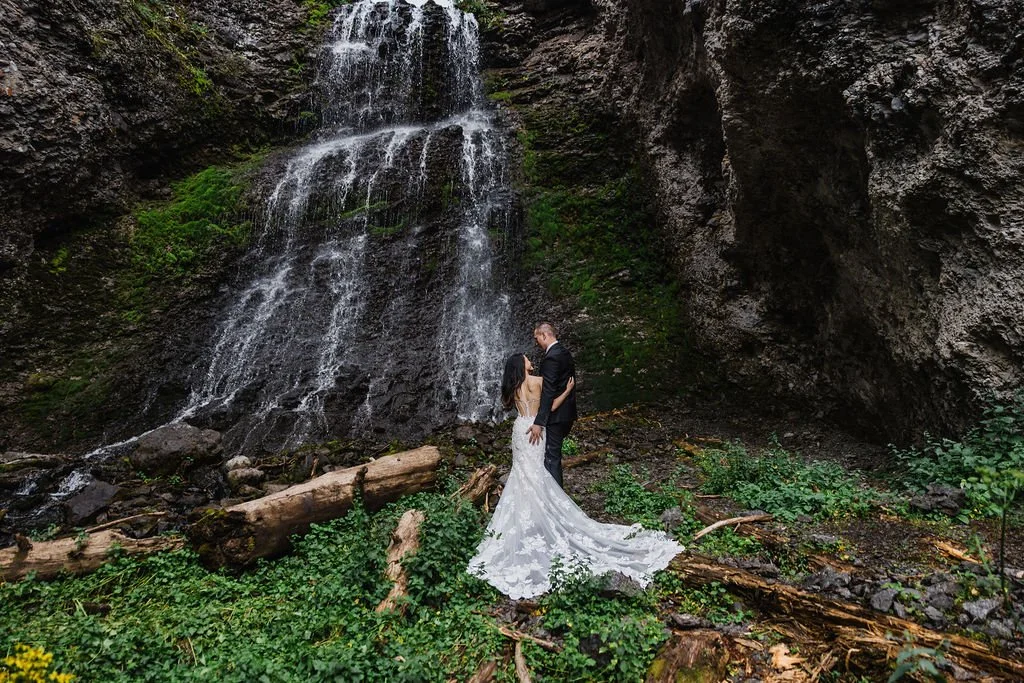 2-Day-Elopement-in-Ouray-Colorado_Vow-of-the-Wild-138.jpg