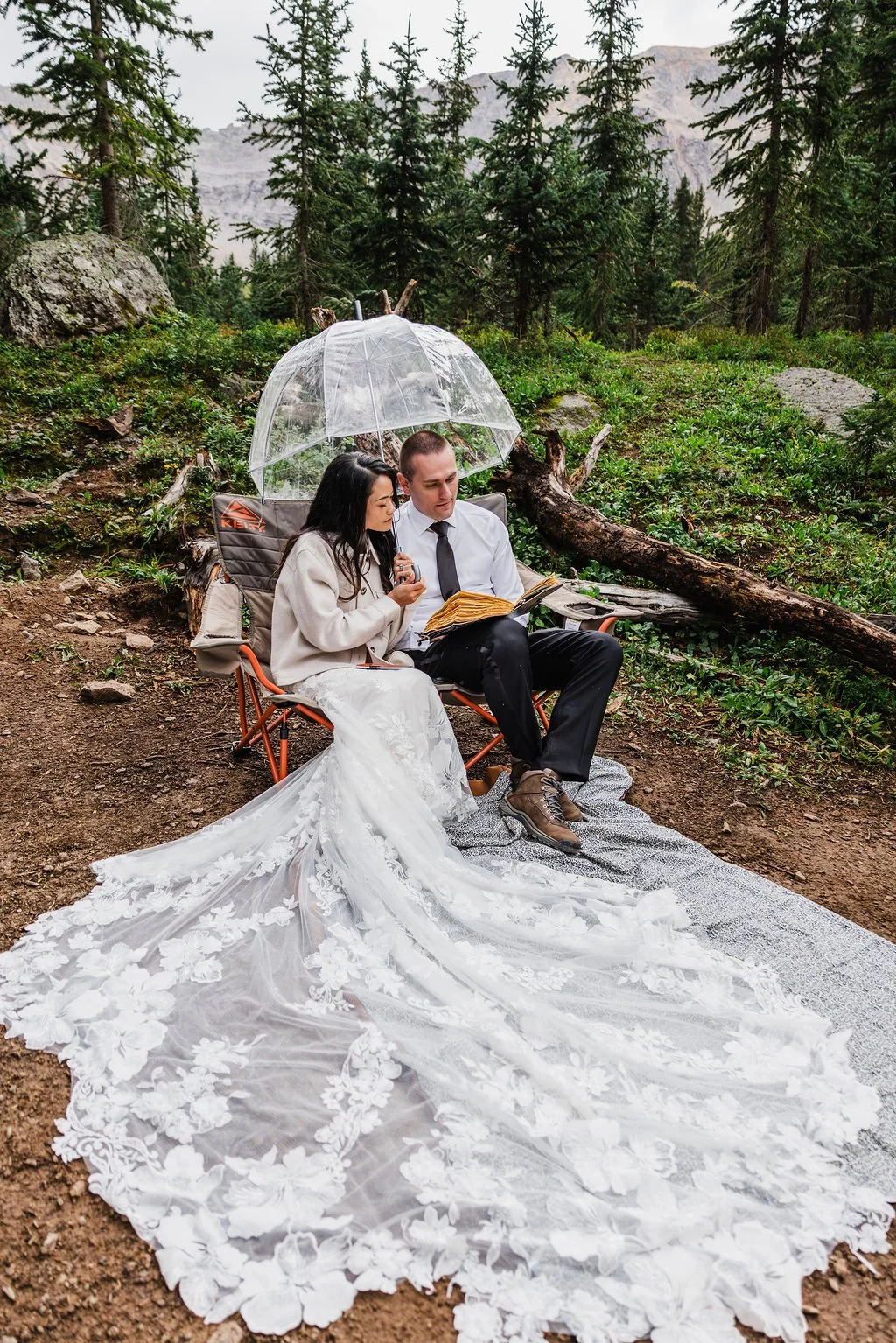 2-Day-Elopement-in-Ouray-Colorado_Vow-of-the-Wild-163.jpg