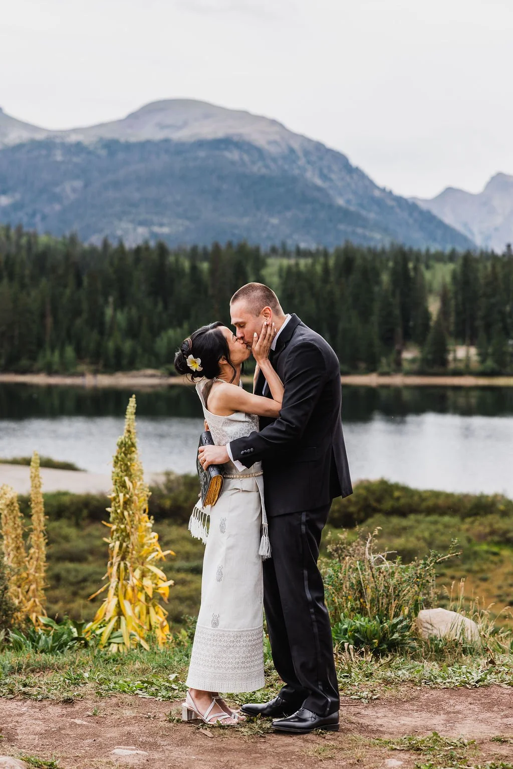 2-Day-Elopement-in-Ouray-Colorado_Vow-of-the-Wild-057.jpg