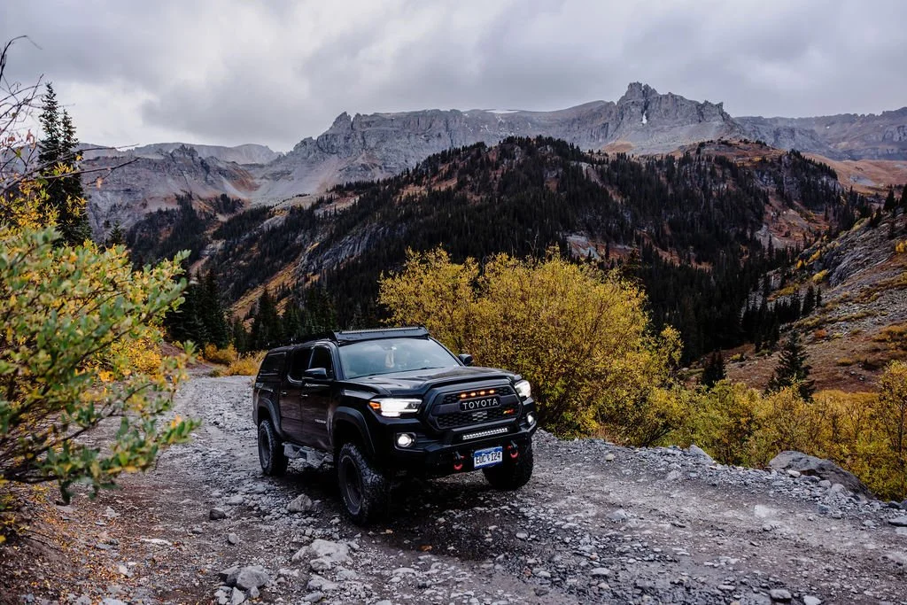 Ouray Coloradoo Elopement in the Fall_0110.jpg