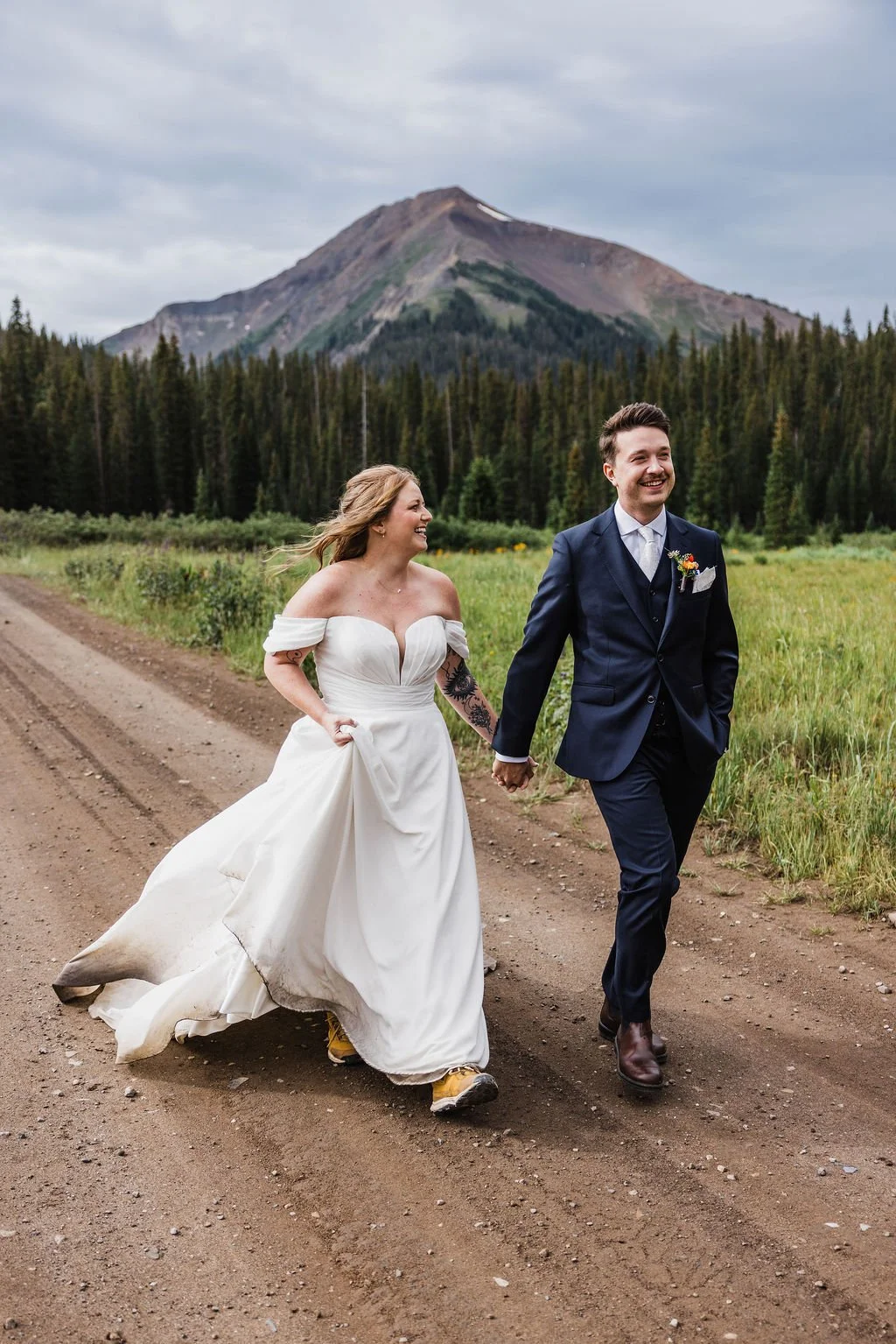 Crested-Butte-Colorado-Wildflower-Elopement_0069.jpg