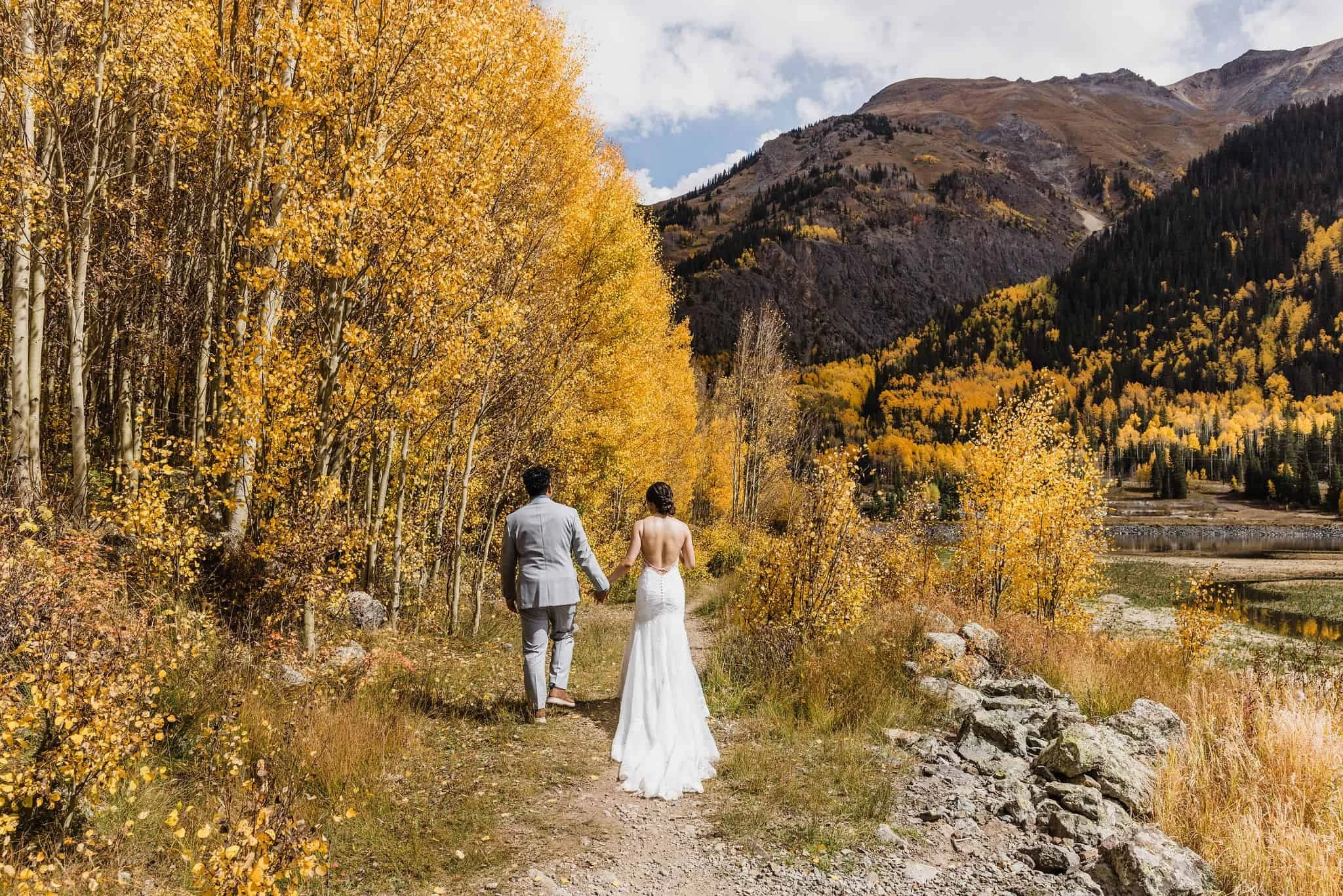 Fall color elopement