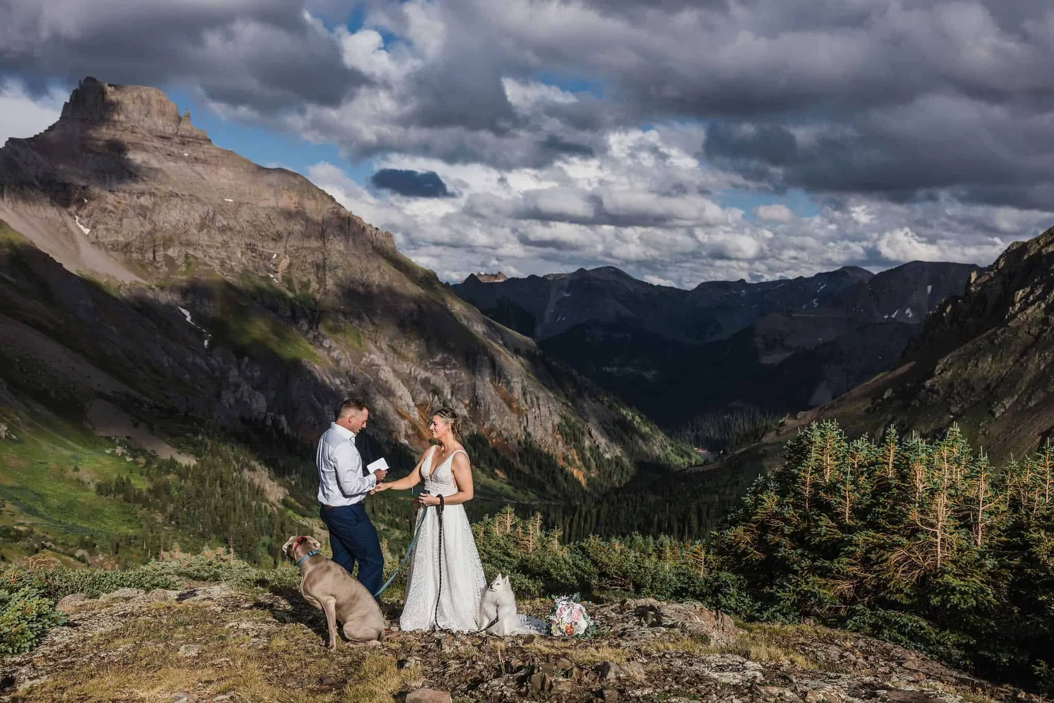 Vow-of-the-Wild_Wildflower-Ouray-Colorado-Elopement_0056.jpg